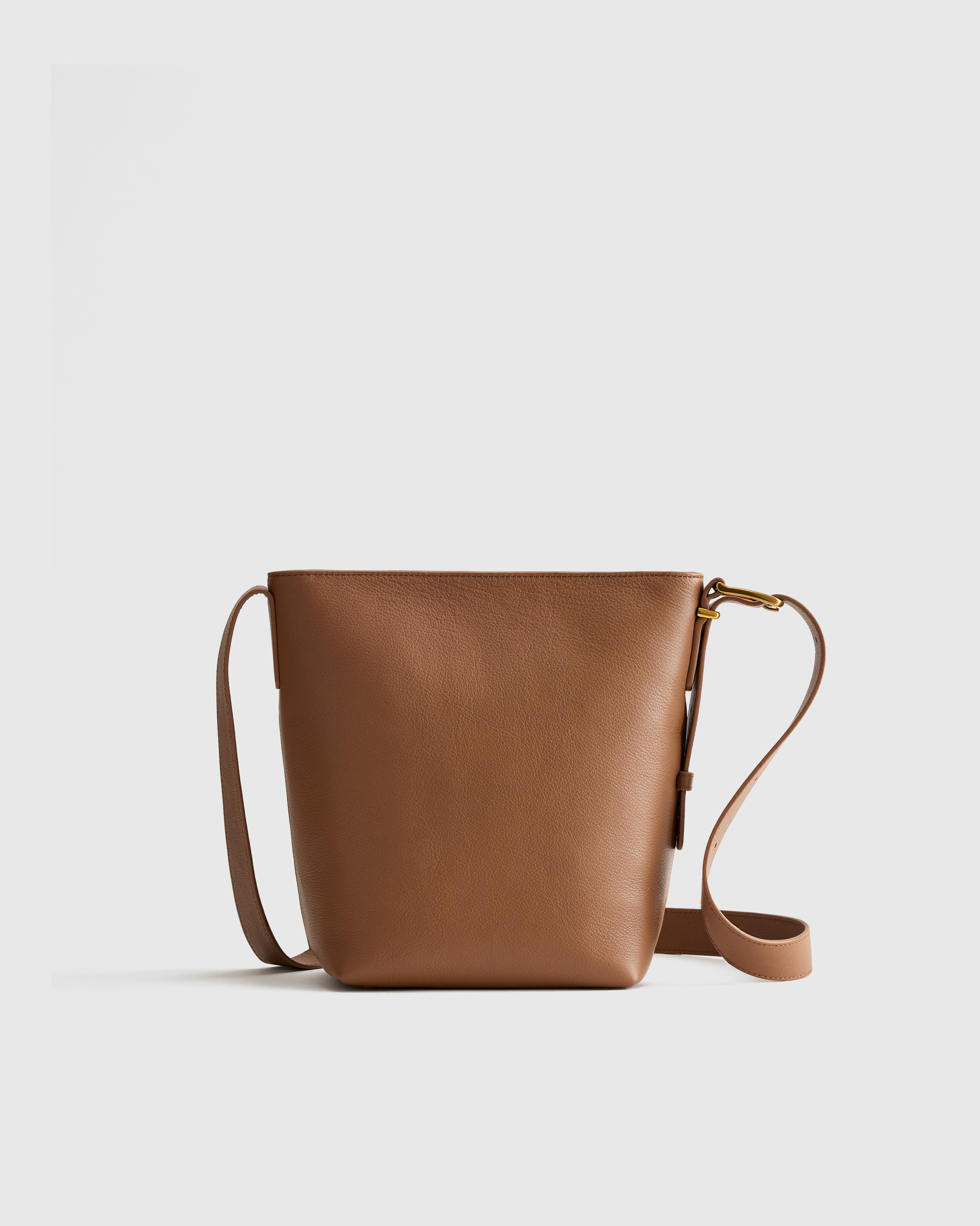 Quince | Women's Italian Leather Bucket Crossbody in Cognac | Quince