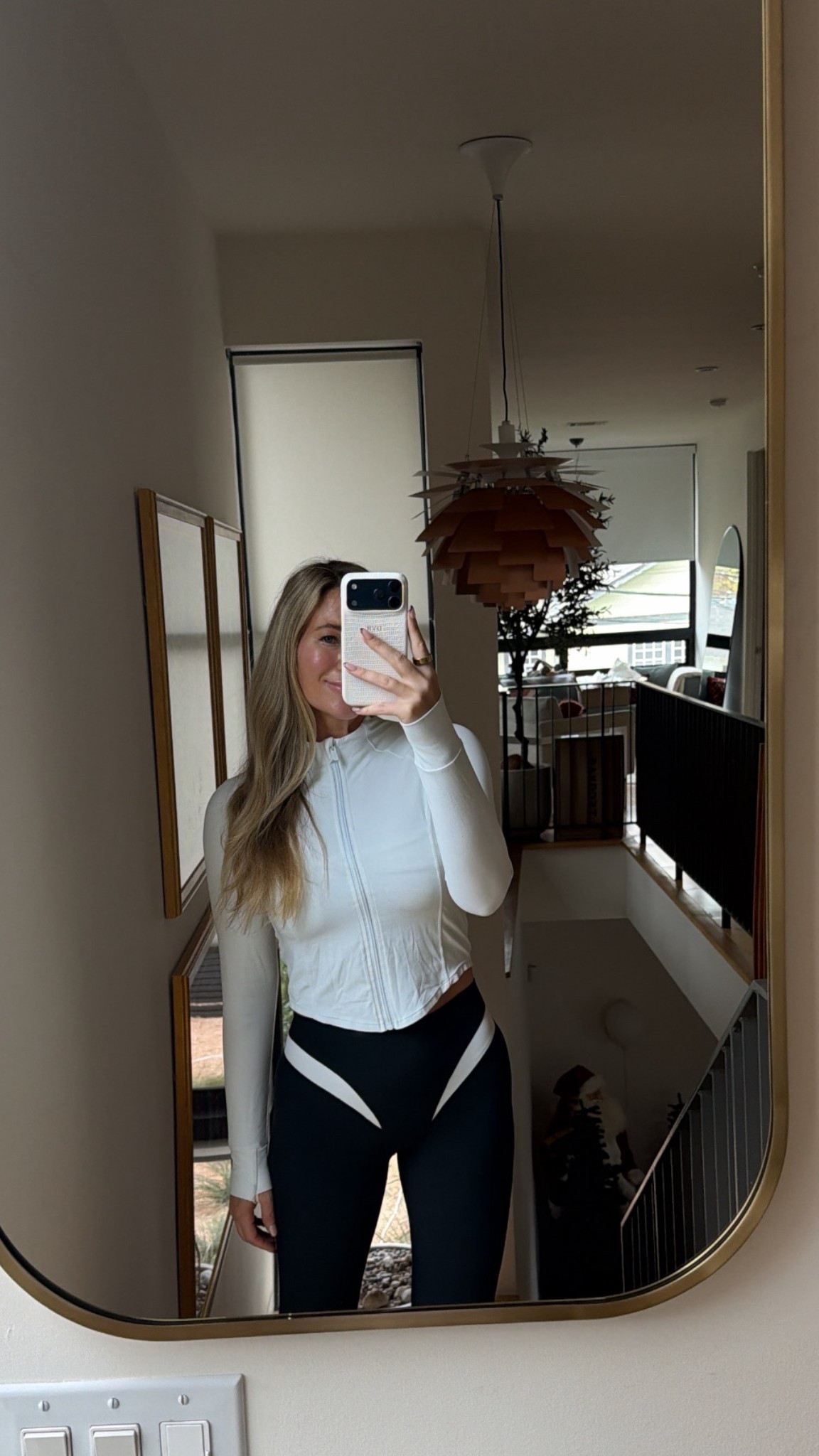 Saturday shopping 

#LTKHoliday #LTKmorningroutine #LTKActive