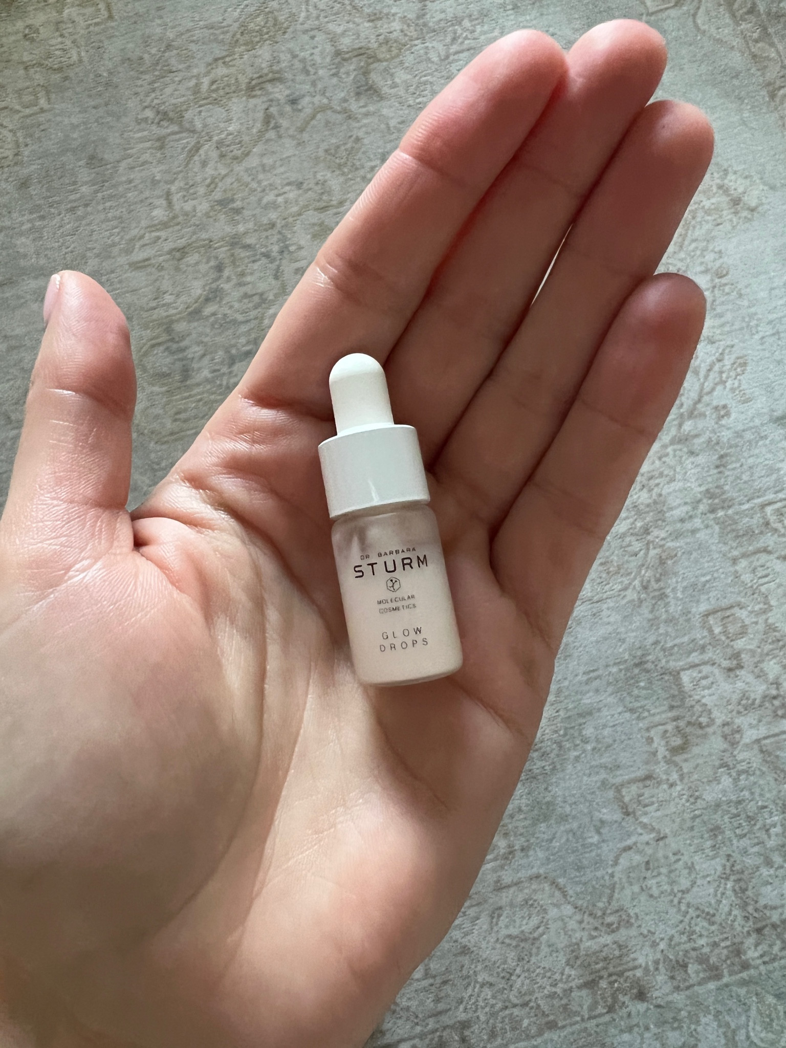 Sephora | Dr. Barbara Sturm Glow Drops | anti-aging | skincare | clear skin | hydrated skin | serum 

#LTKbeauty #LTKwedding #LTKSeasonal