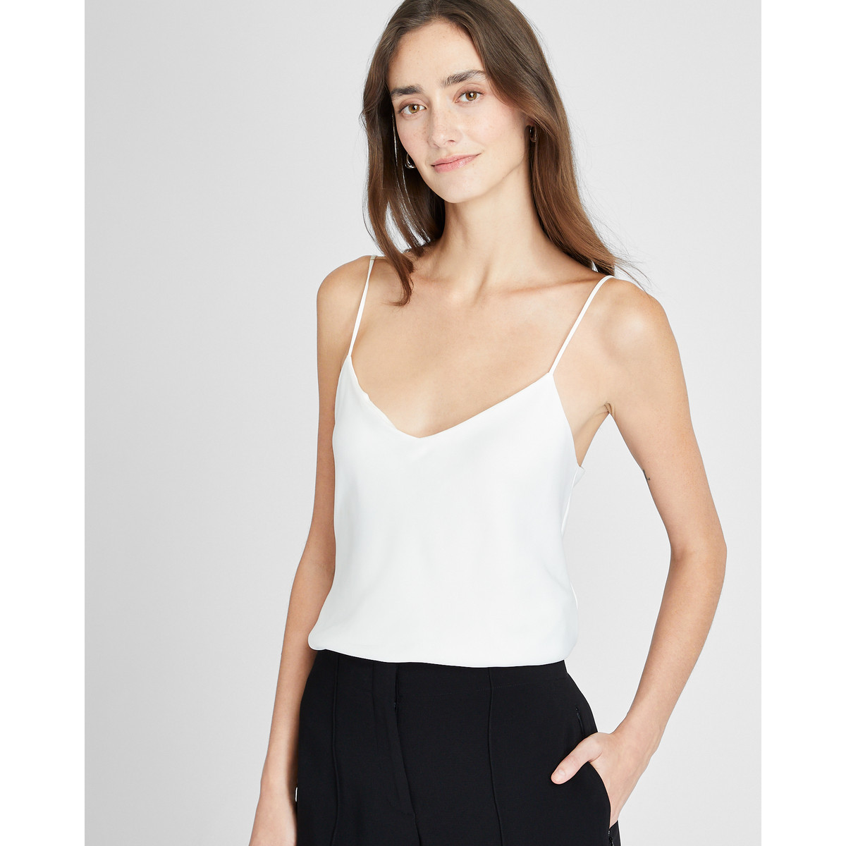 Kora Cami | Club Monaco (Global)
