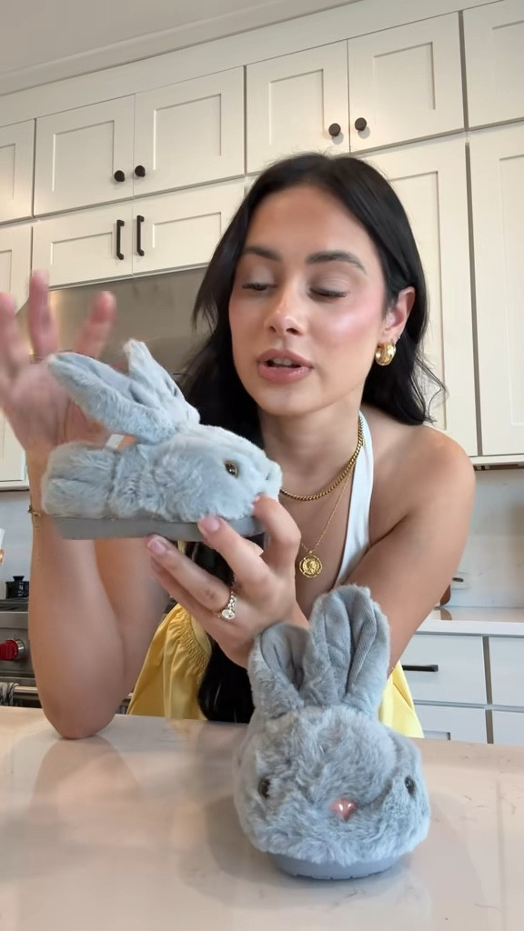 These slippers are so cute! I got the gray, but there are so many colors to choose from


#LTKSeasonal #LTKmomlife #LTKKids