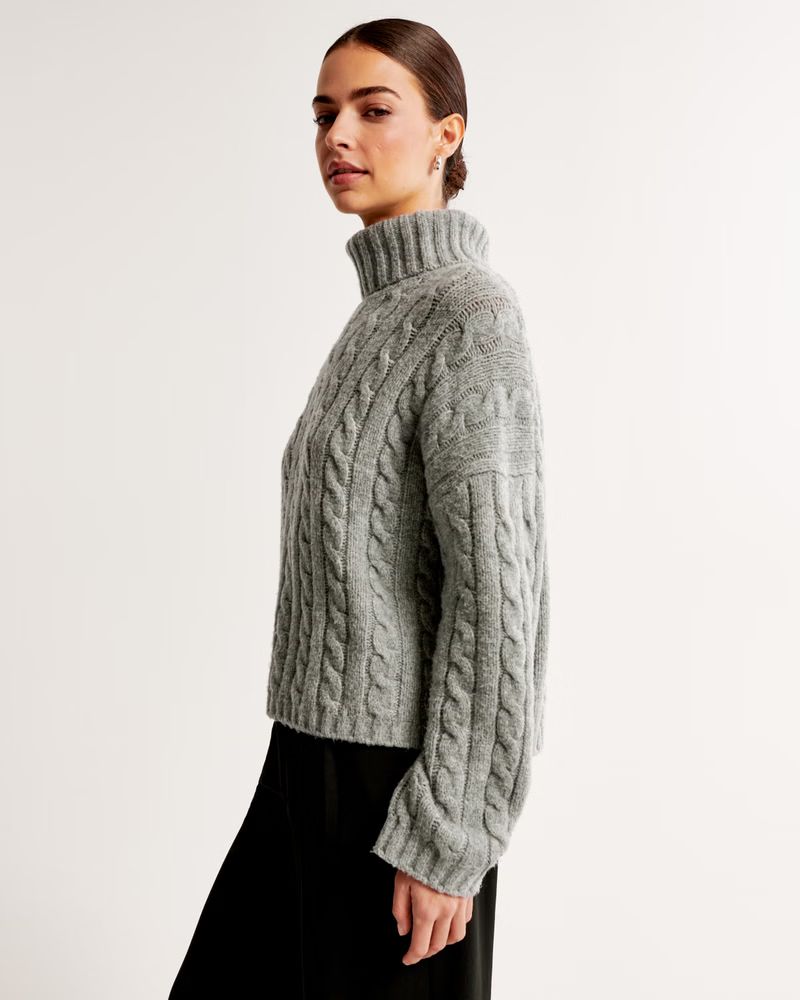 Cable Wedge Turtleneck Sweater | Abercrombie & Fitch (US)