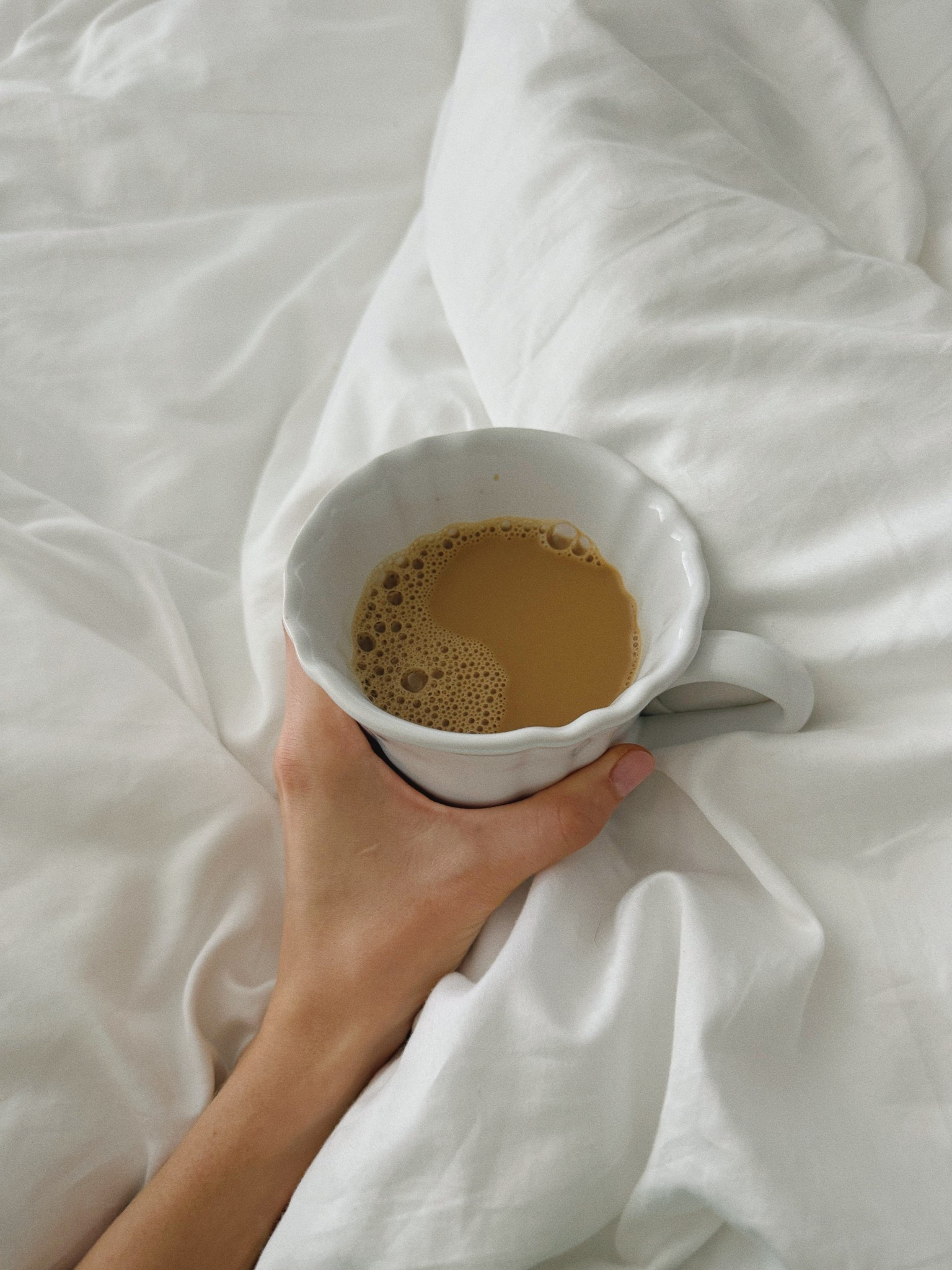 New dishes set! Love these mugs. They’re from pottery barn and a lot cheaper now! Hurry to order, the shipping takes a minute.