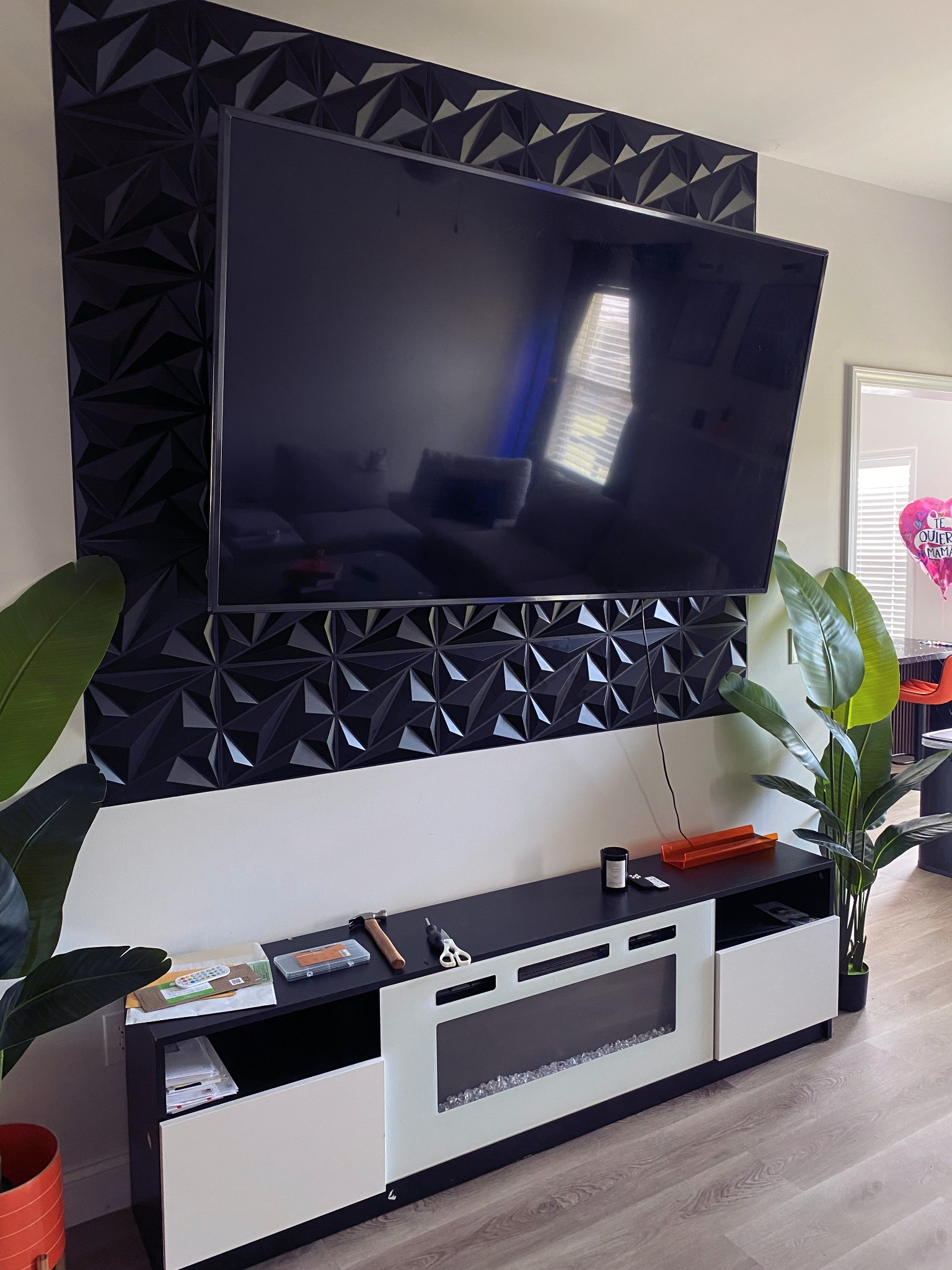 accent wall panels are coming along 😍🏡

Amazon home decor, living room decor, modern house decor, home finds, house decor

#LTKHome #LTKFindsUnder50 #LTKFamily