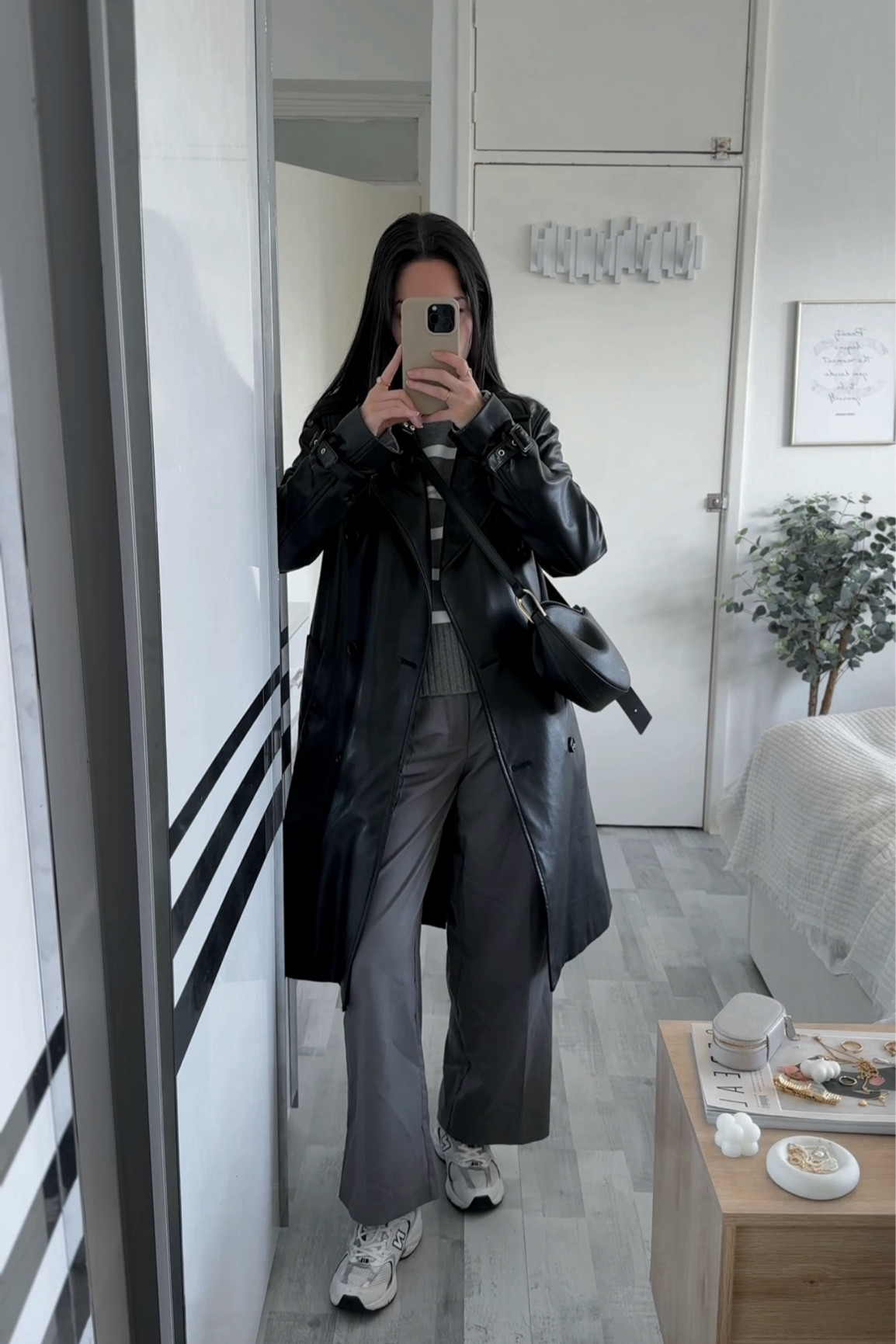 All grey 🩶

#LTKshoecrush #LTKstyletip #LTKfindsunder100