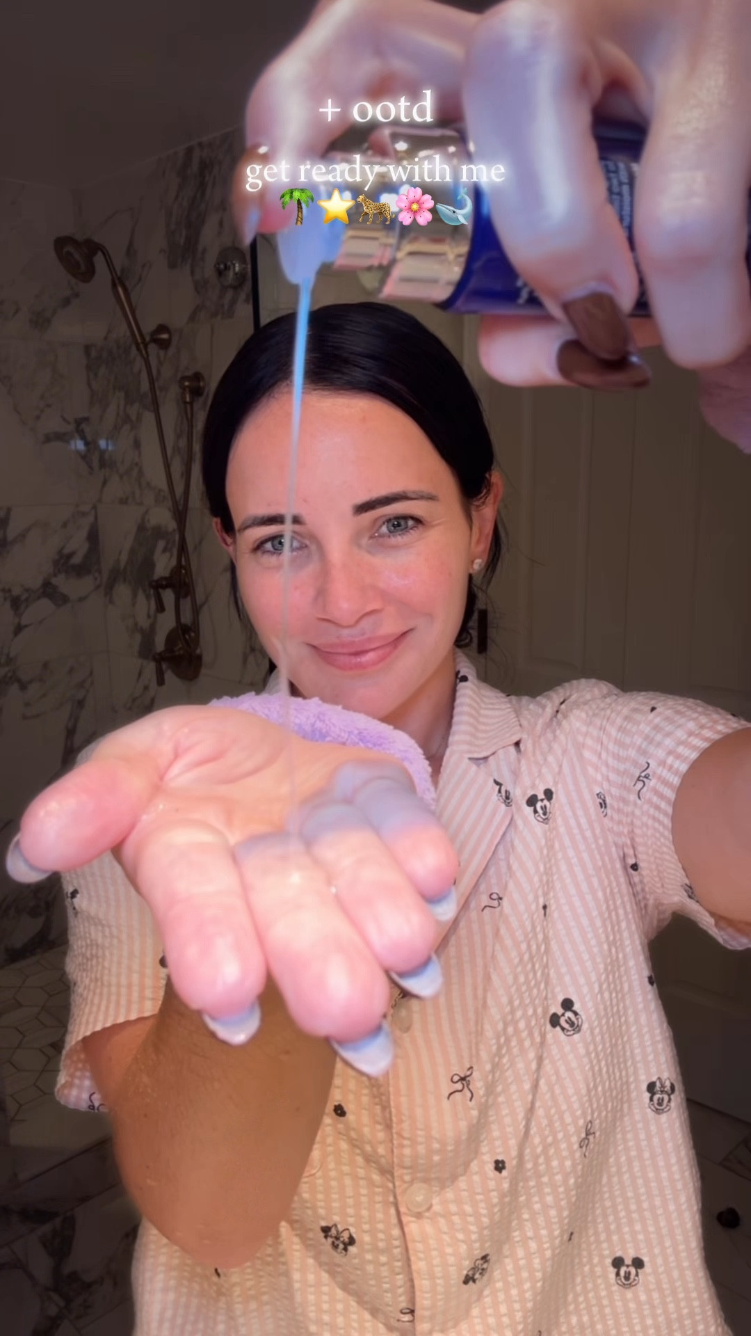 Get ready for a Disney day with me ✨🏰
Slow morning, clean skin, glow activated, and my keratin floral routine to prep for a full day of magic.

There’s just something about doing my skincare before Disney — it’s like my little moment before the magic starts.
Calm before the castle 💫

Fresh skin, comfy outfit, heart full.
Let’s go make core memories 🤍


#LTKFindsUnder50 #LTKGiftGuide #LTKBeauty