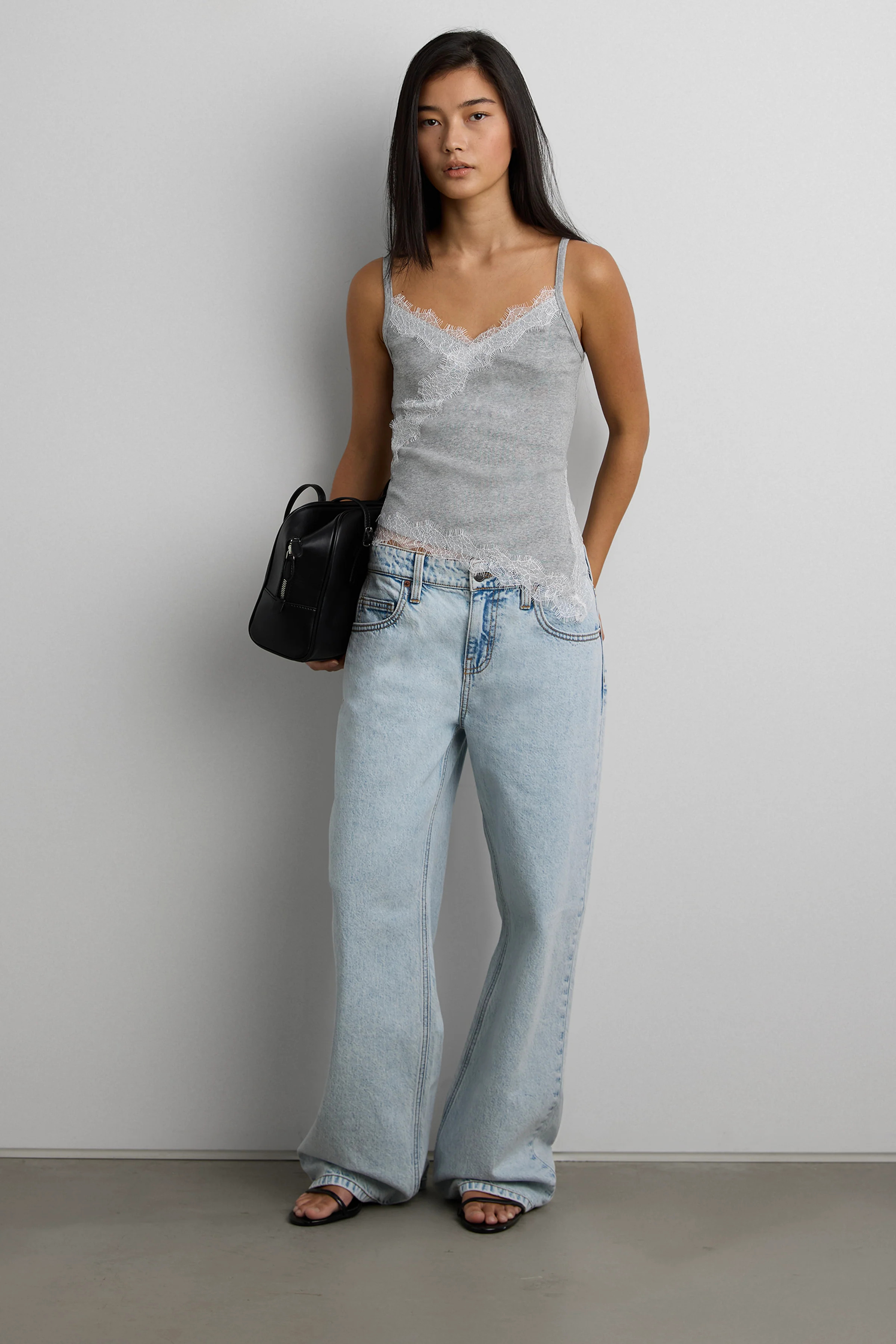 LOW RISE STRAIGHT LEG JEAN | OAK + FORT