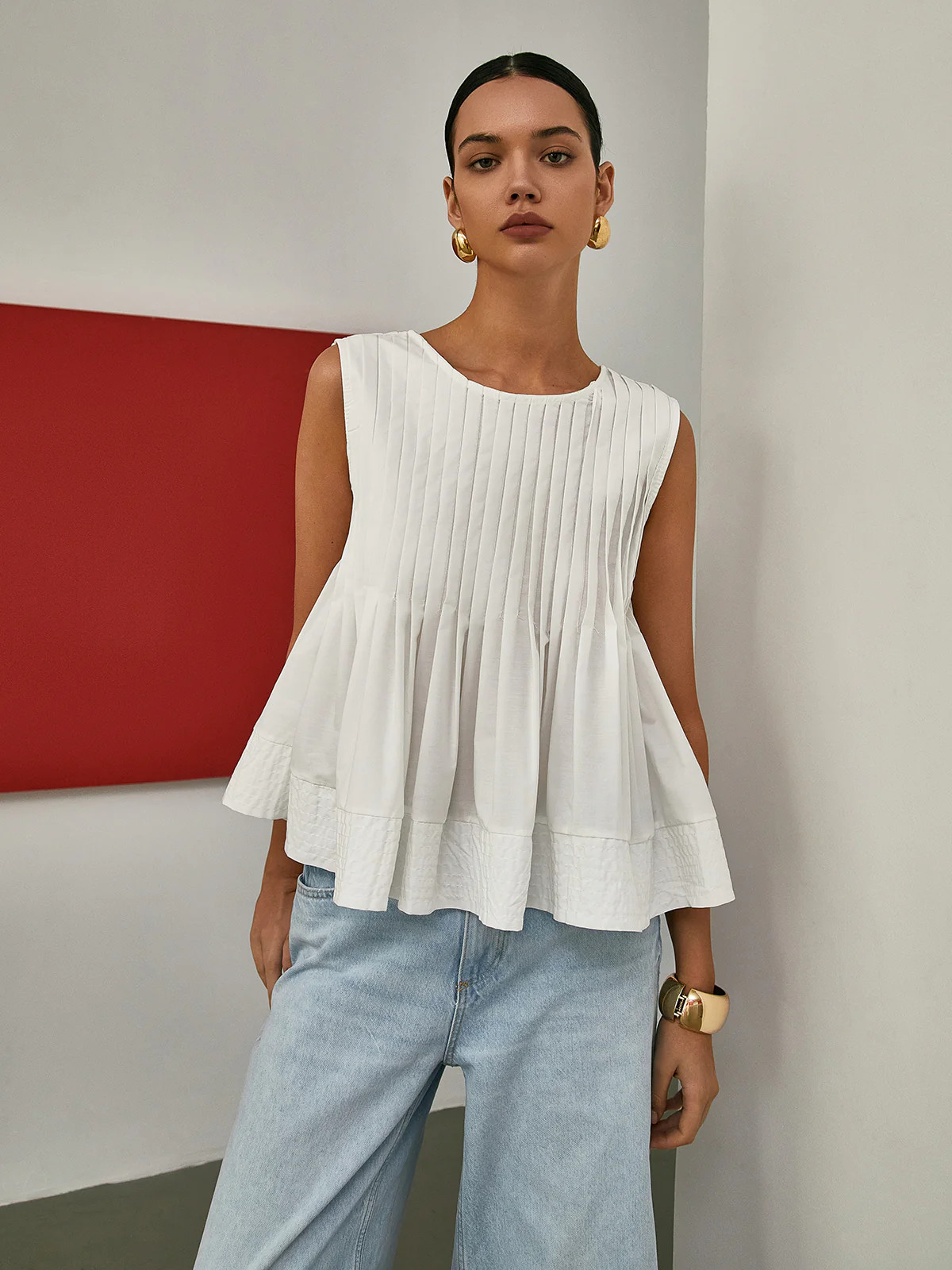 Pleated Peplum Sleeveless Blouse | Commense