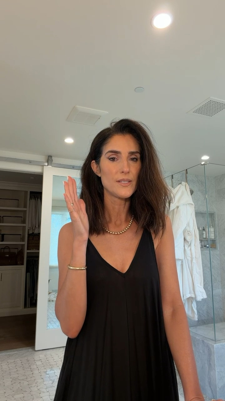 These are the two products I use to touch up our roots in between appointment #stylinbyaylin #aylin #roo

#LTKBeauty #LTKootd #LTKgrwm