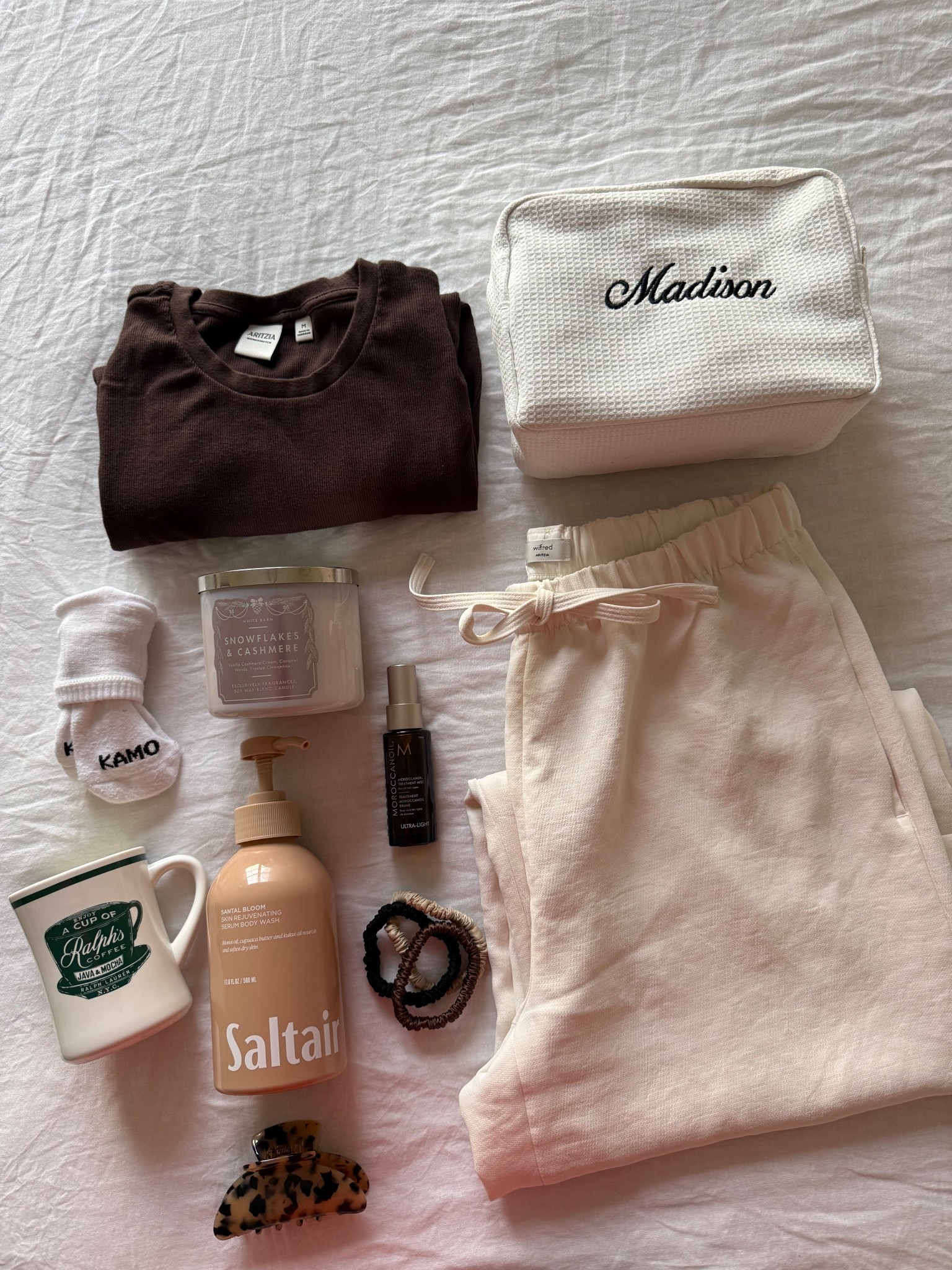 November Favorites

#LTKBeauty #LTKGiftGuide #LTKFindsUnder100