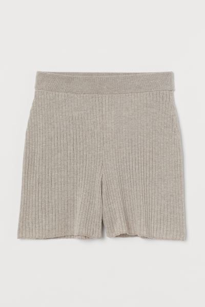 Ribbade shorts
							
							109,00 kr.149,00 kr.-27% | H&M (DE, AT, CH, NL, FI)