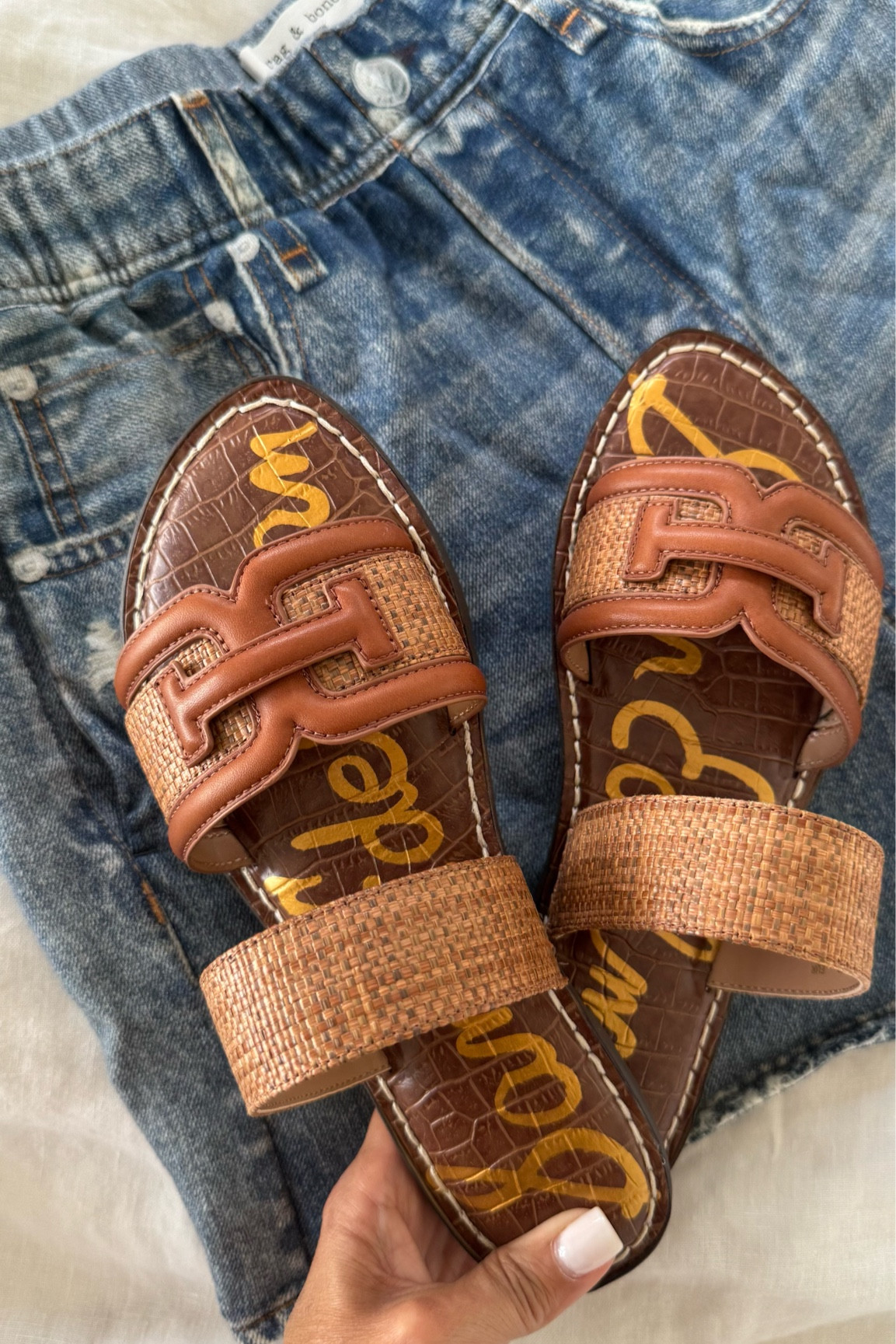 The cutest Sam Edelman spring sandals and new shorts from rag and bone that look like denim, but they’re cotton terry and stretchy and so comfy! 

Shorts
Spring outfit
Spring break outfit
Spring style
Spring ootd
Shoe crush

#LTKStyleTip #LTKShoeCrush