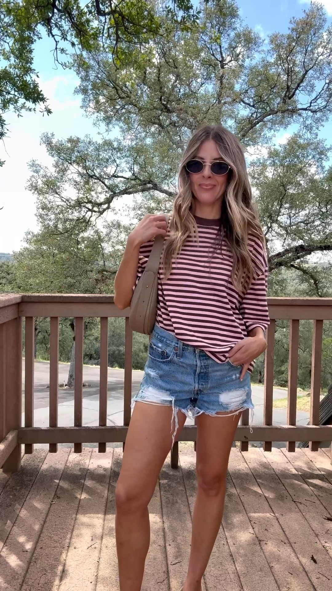 Happy girls are the prettiest and being mean isn’t cute. Girls girl through and through 🩷 comment NEED for the deets to shop my look. .
.
.
Millennial mom style millennial, mom, outfit, millennial, mom, fashion, affordable, fashion, affordable style, affordable, outfit, free people, look, Levi’s, shorts, Levi’s, cut off shorts, Levi’s denim shorts
.
.
.
#millennialmomstyle #millennialmomfashion #amazonfashion #everydaystyle #weekendstyle 