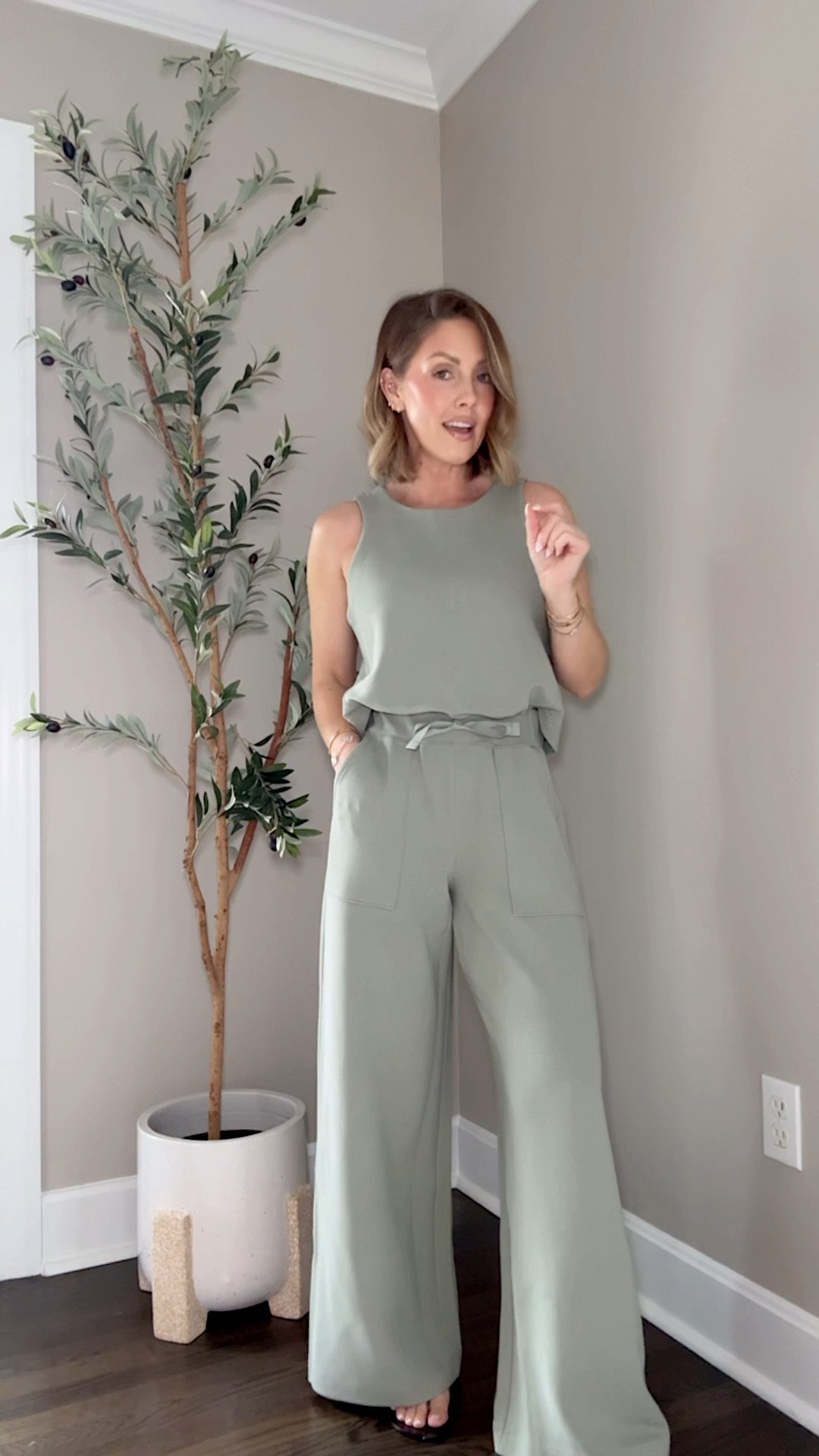 20% off site wide @Spanx   🙌🏼 Click on an item linked below and copy the coupon code for an exclusive discount!
Wearing the XS Short (I’m 5’2” go reference) 

#LTKSaleAlert #LTKPetite #LTKSpringSale