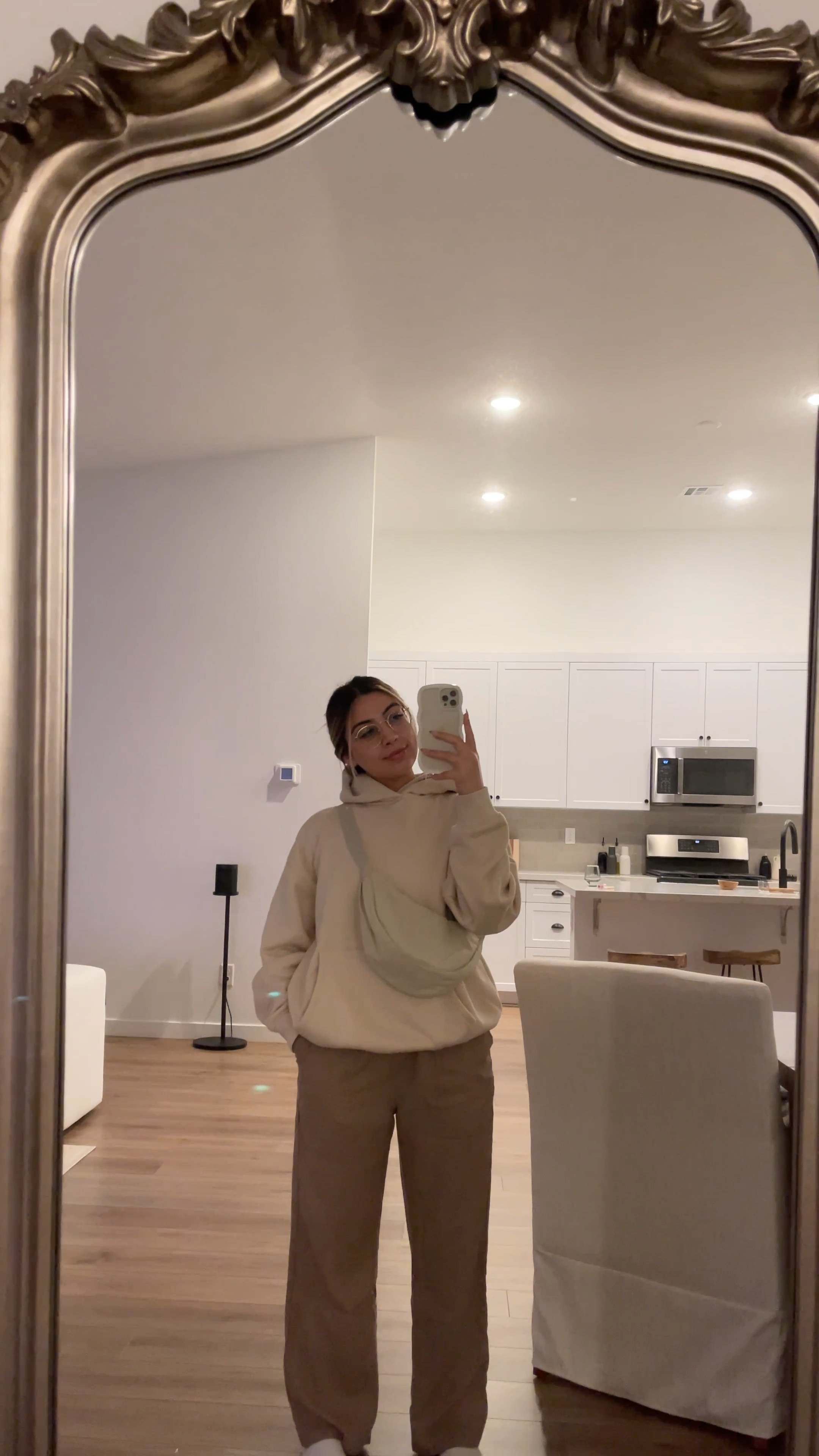 Best linen pants, best hoodie, best bag

#LTKunder50 #LTKstyletip #LTKFind