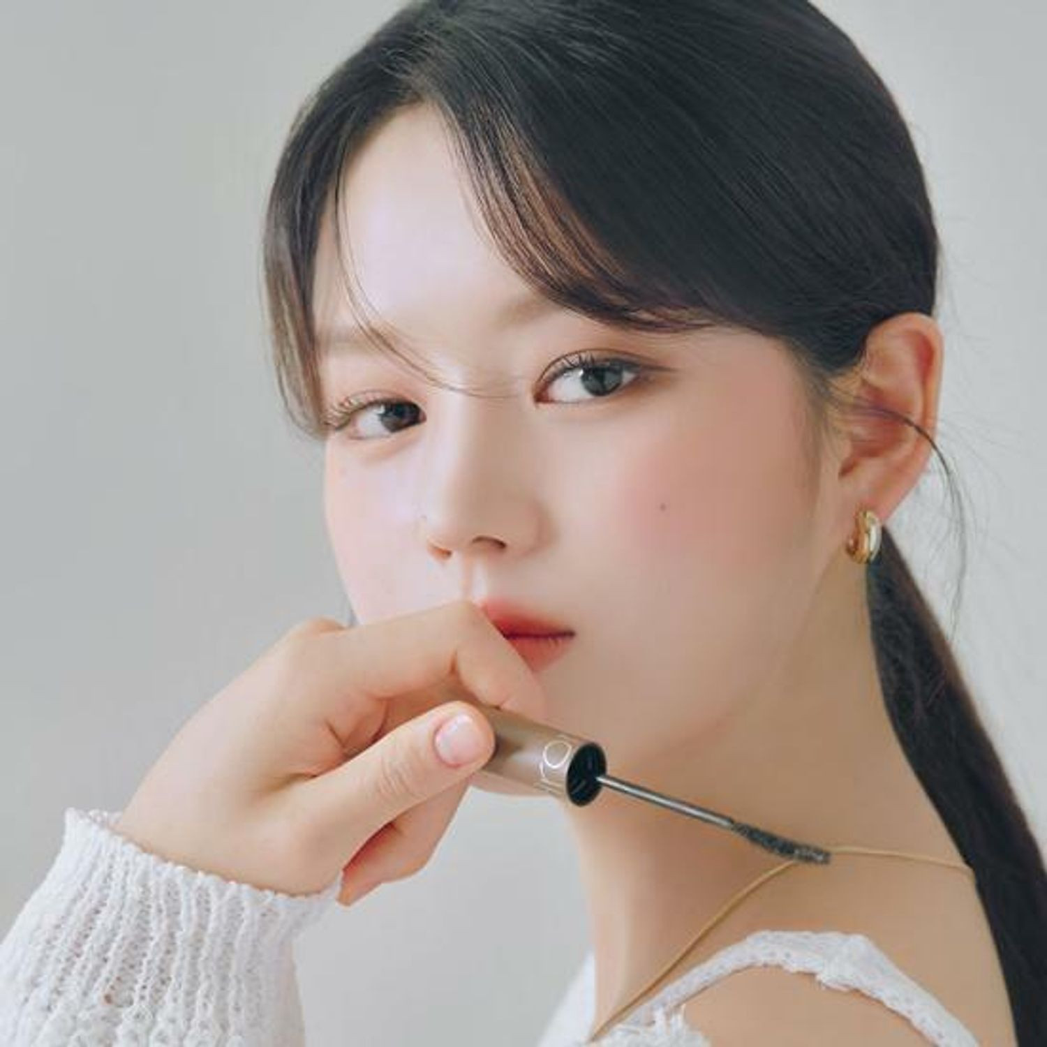 #Volume Black | Olive Young Global