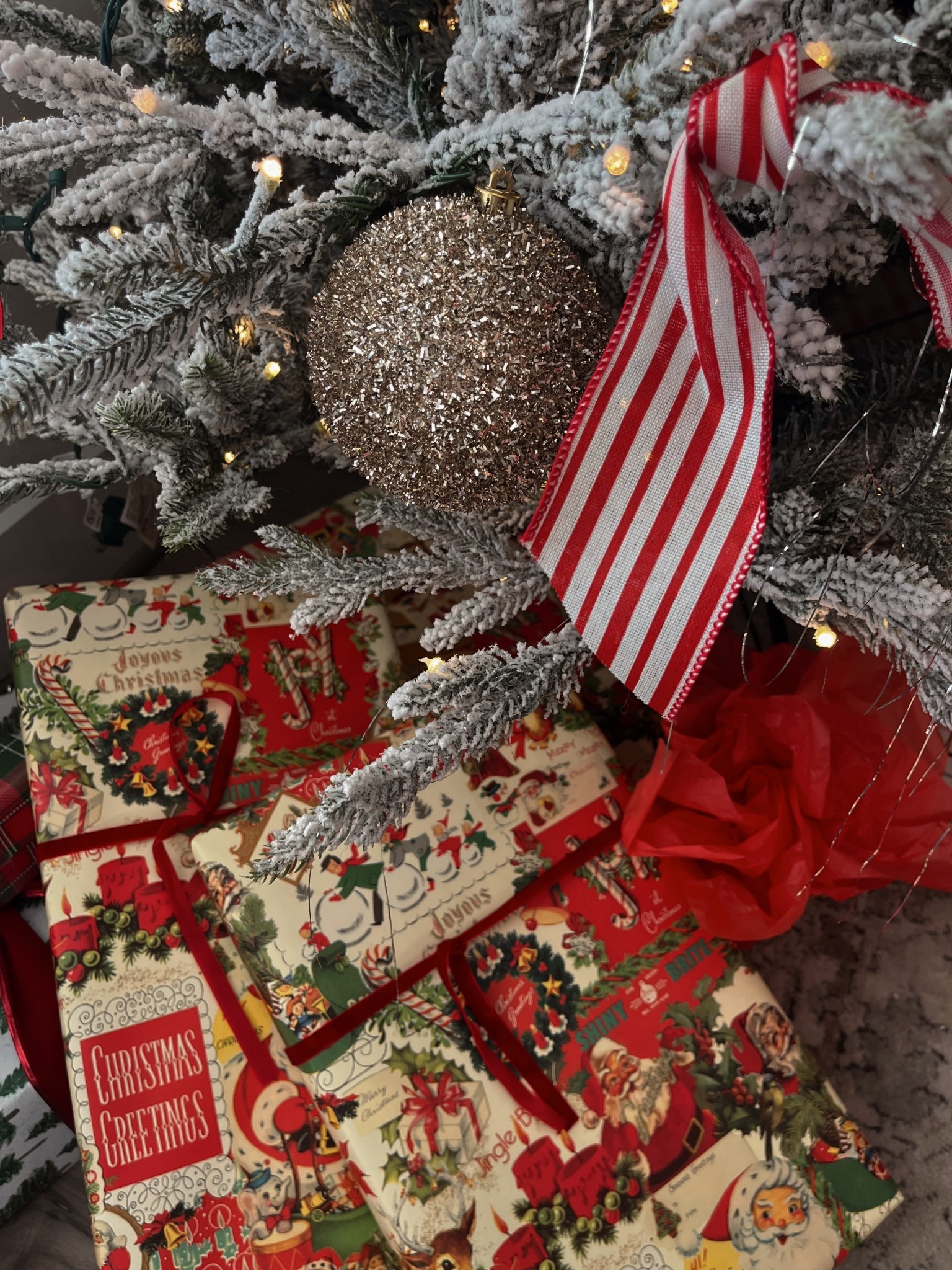 Christmas gift ideas for the guys!! 

#LTKFindsUnder100 #LTKSeasonal #LTKMens