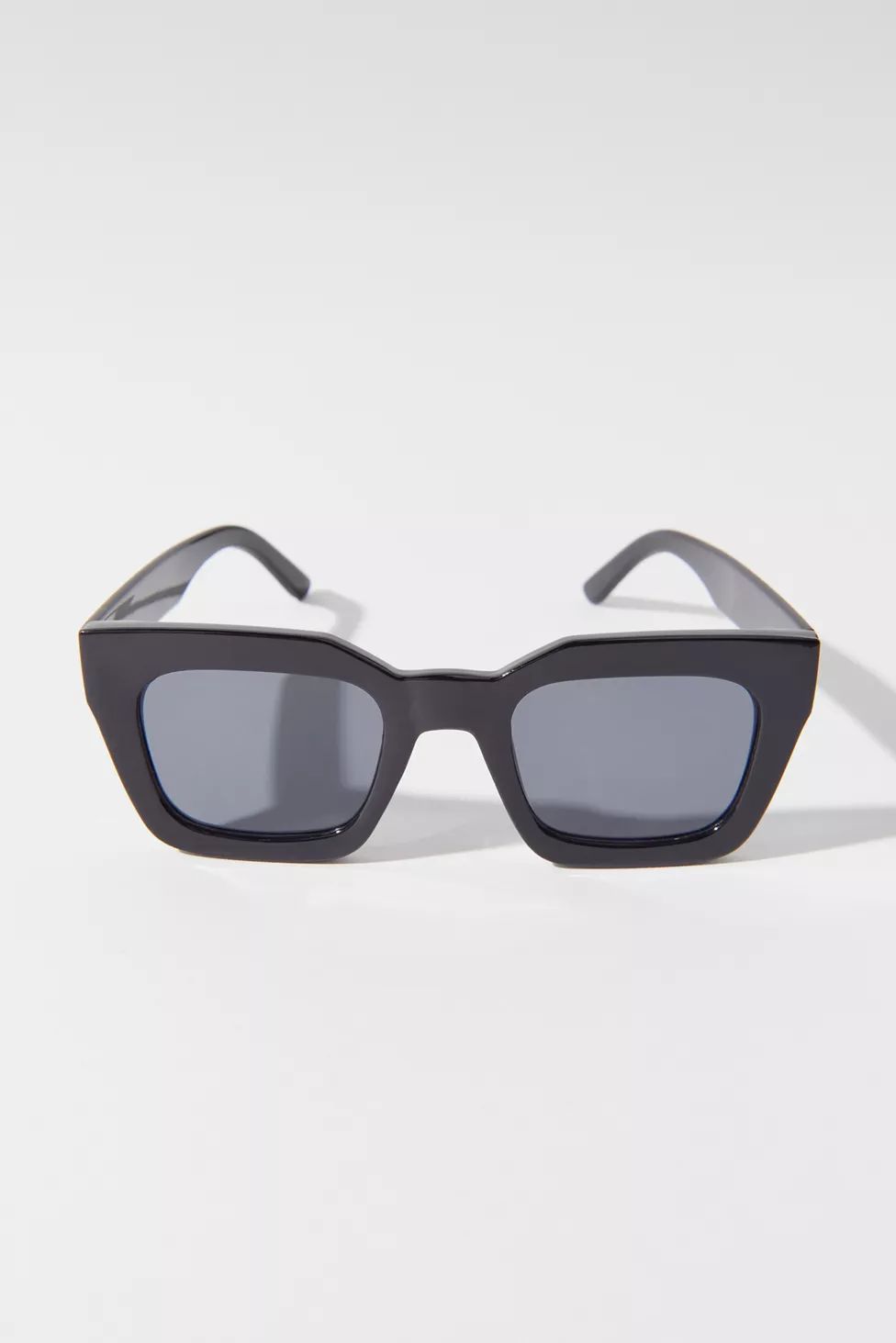No Comment Oversized Square Sunglasses | Urban Outfitters (US and RoW)