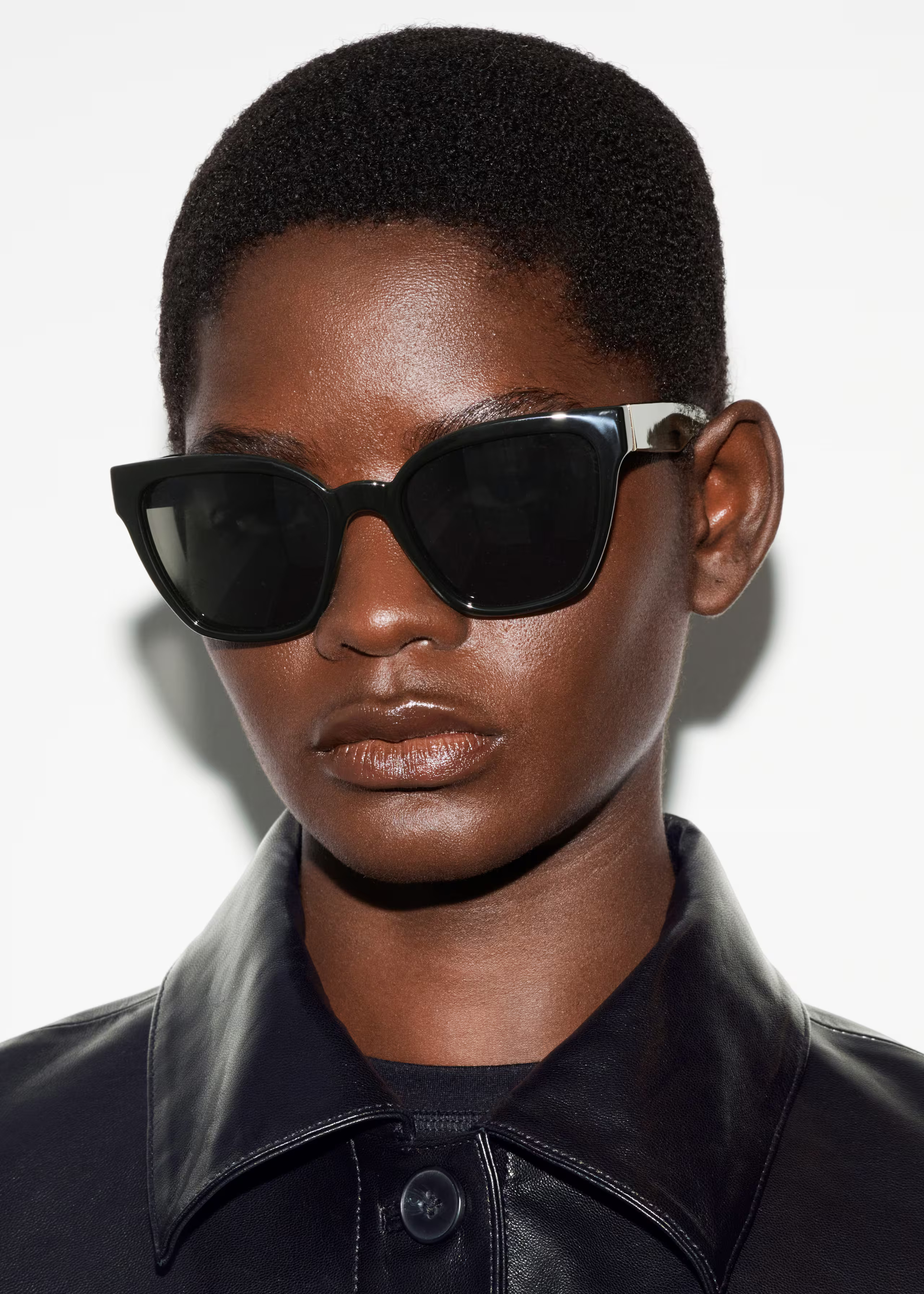 Cat Eye Sunglasses - Black - Accessories - & Other Stories GB | & Other Stories UK