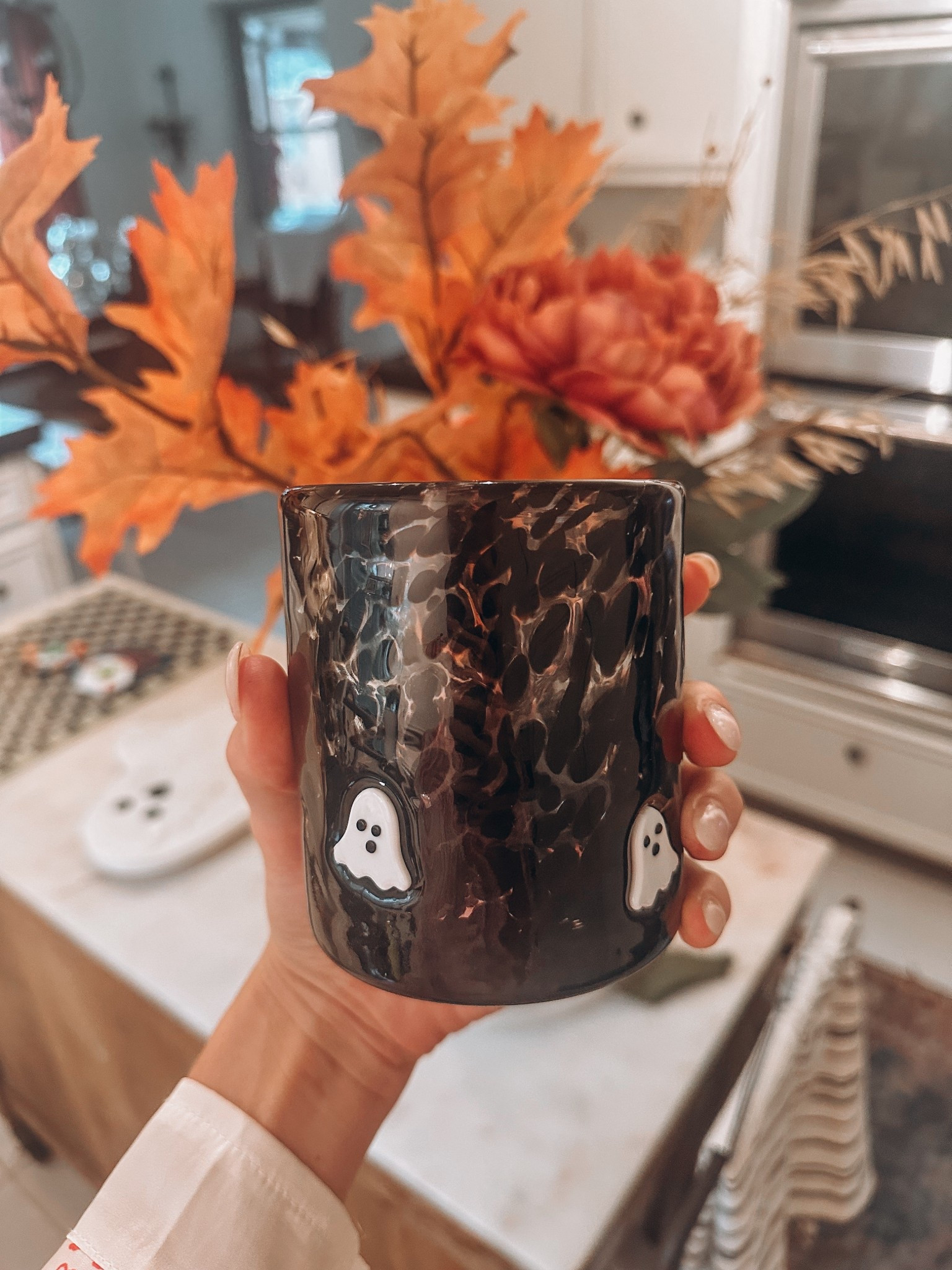 Absolutely Boo-tiful little glasses for Halloween! This confetti glass is so fun and I got 4. They have a ton of different styles as well! 

Can’t wait to entertain with these for a spooky cocktail / happy hour! 🎃👻

#LTKFindsUnder100 #LTKHome #LTKSeasonal