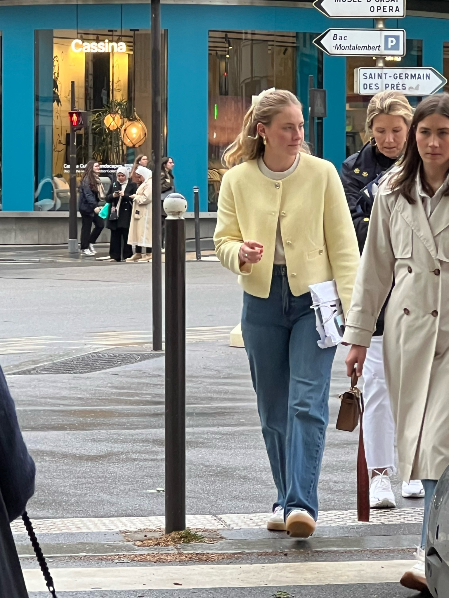 Spring Parisian Street Look 


#LTKeurope #LTKstyletip