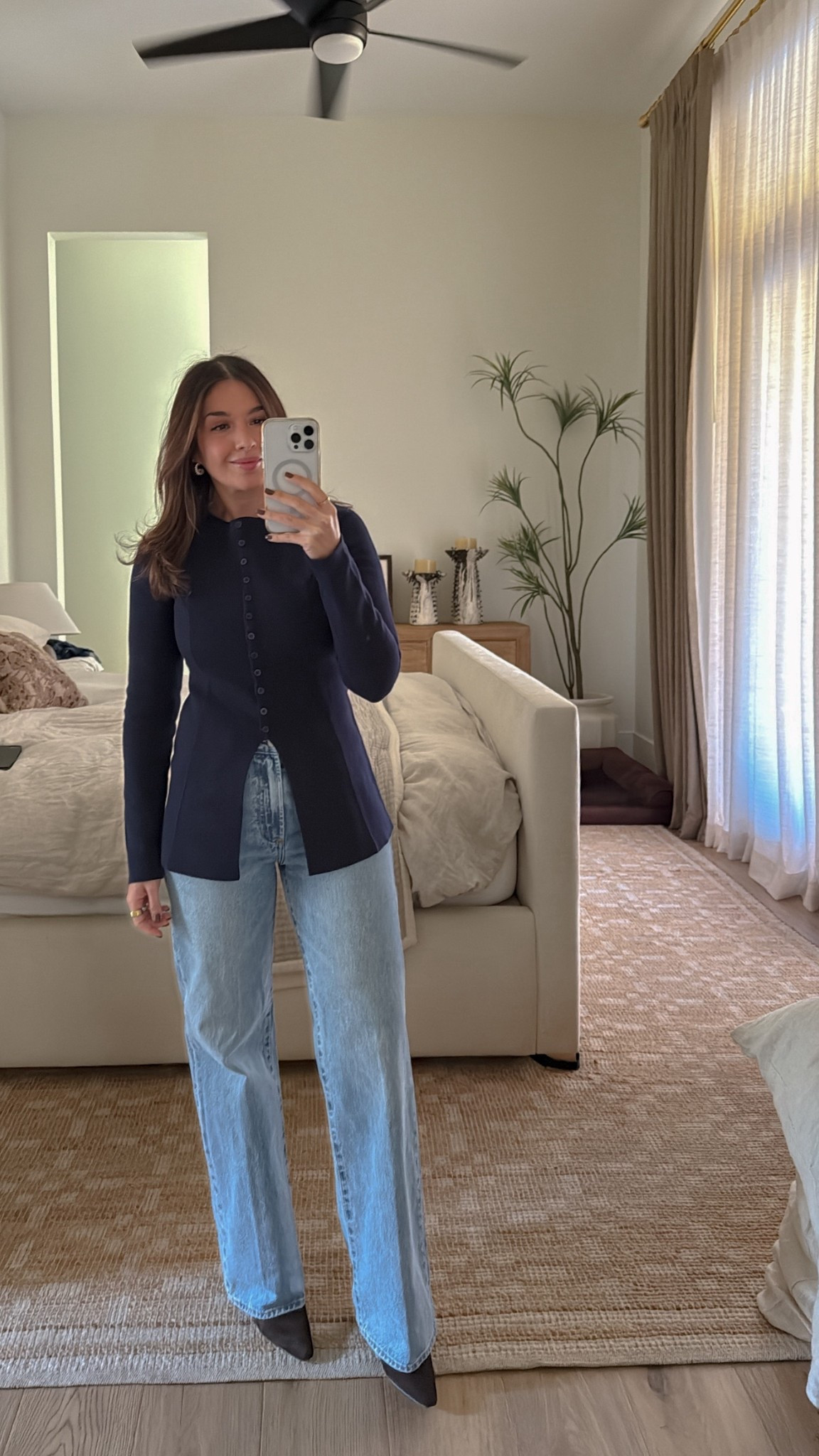 Office chic! The shape of this cardi is👌🏼

#LTKBeauty #LTKSeasonal #LTKStyleTip