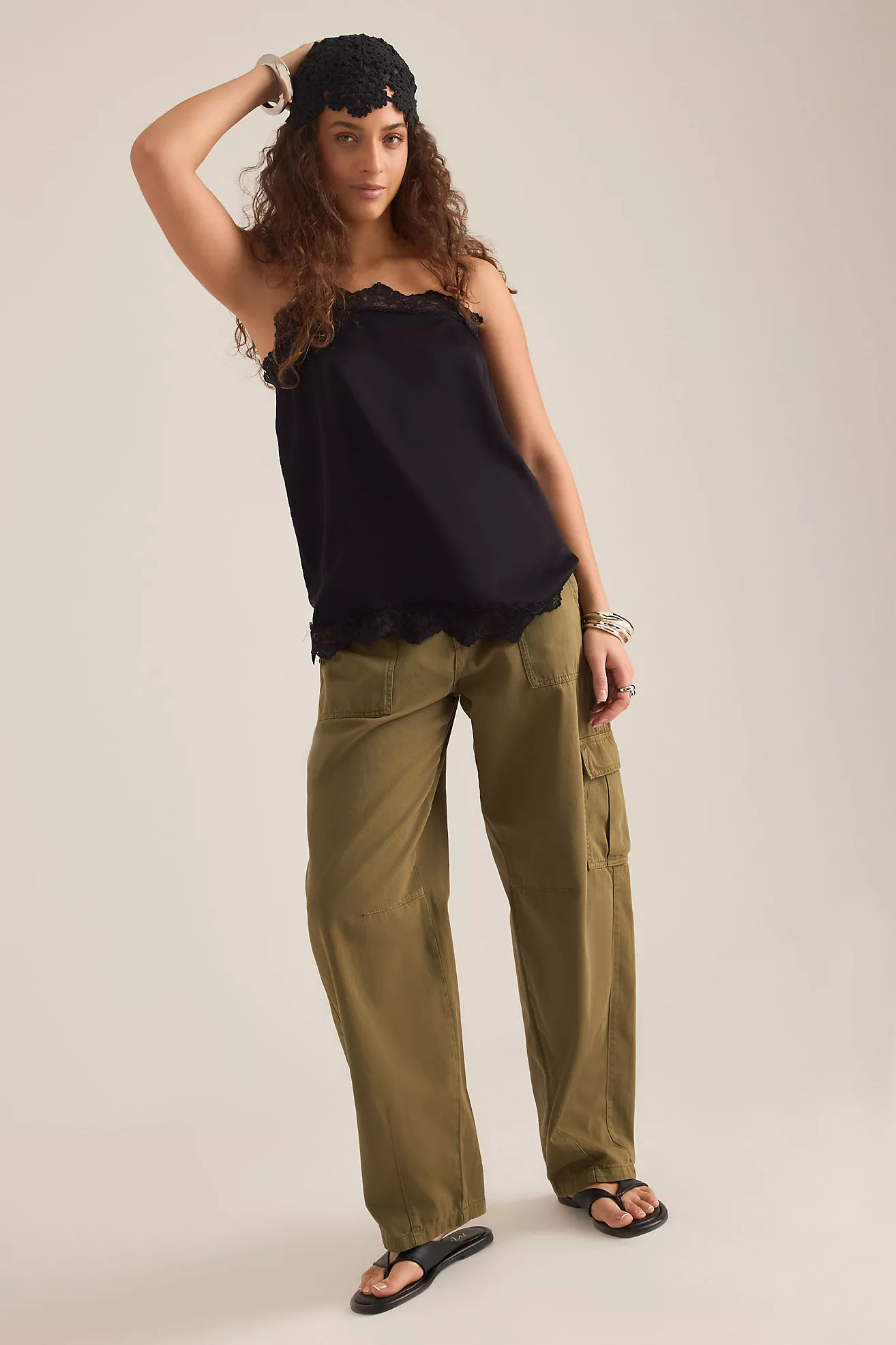 Bonnet en crochet fleuri  | Anthropologie (EU)