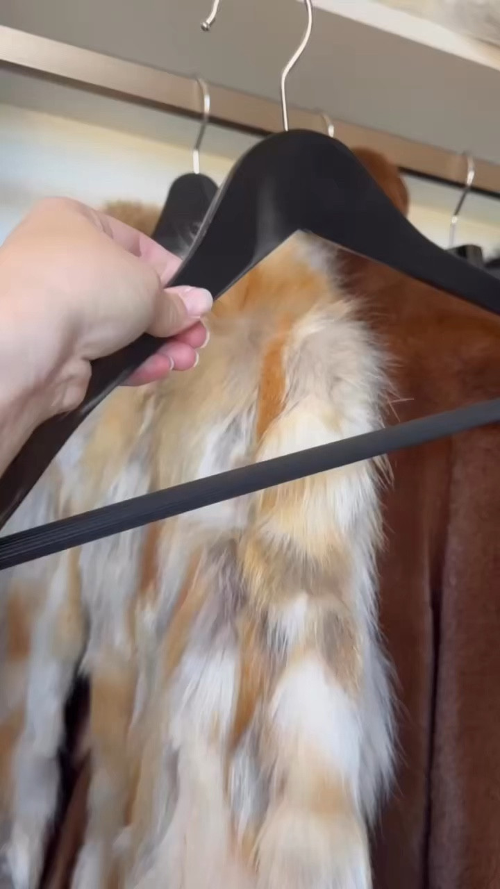 Time for a seasonal switch! 🍂✨ Just helped my client swap out their summer wardrobe for cozy fall coats, all neatly hung on wooden hangers for a polished look. Ready to get your closet in order for the new season? Schedule your FREE consultation today—link in bio! #ClosetOrganization #FallReady #SeasonalSwitch #OrganizedLiving #ClosetGoals #HomeOrganization #DeclutterYourLife #FreeConsultation

#LTKSeasonal #LTKVideo #LTKHome