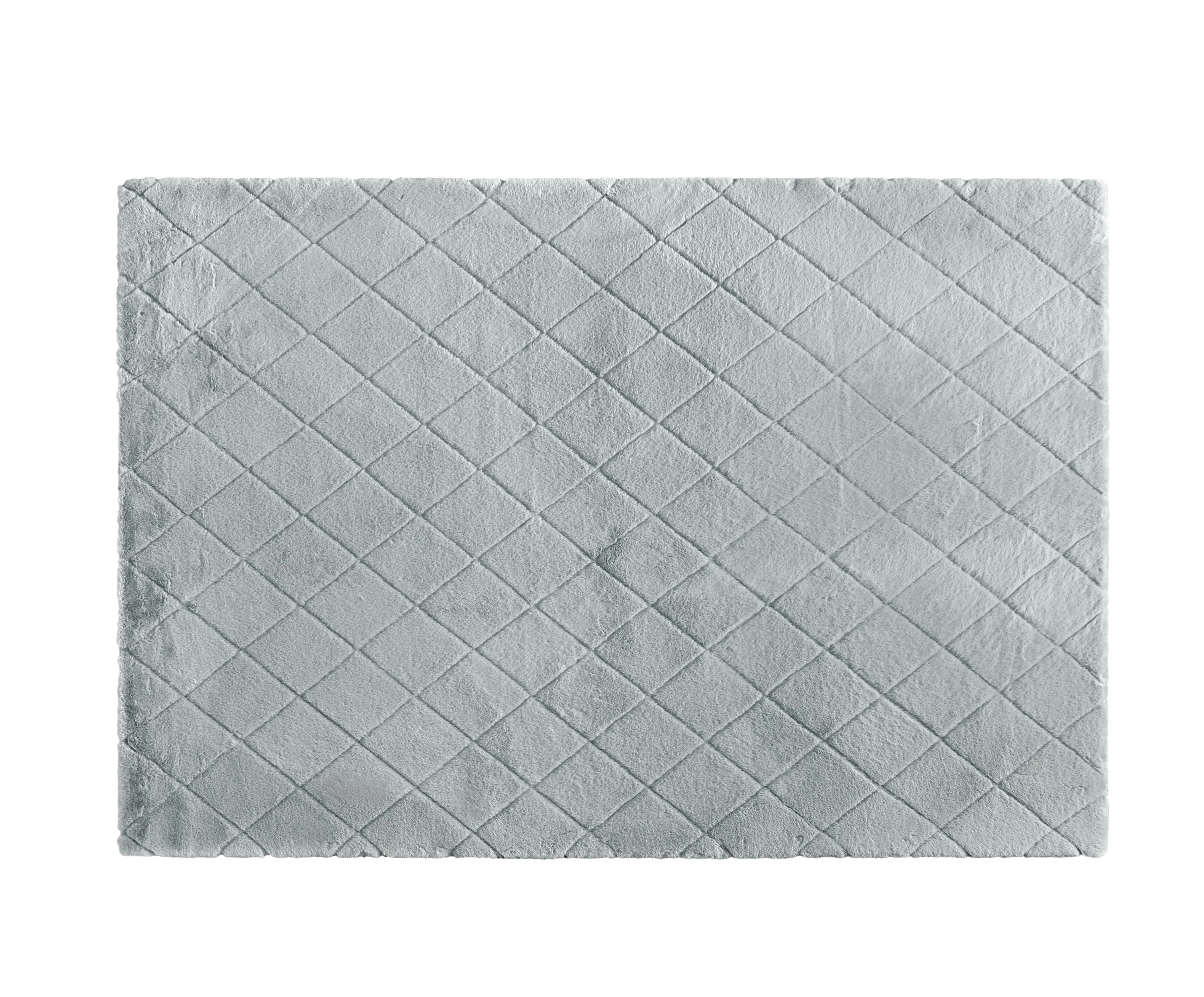 Better Homes & Gardens Diamond Faux Fur Bedroom Rug, Gray, 5'x7' | Walmart (US)