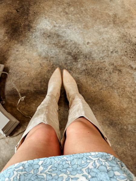 Cowboy boots // Amazon finds // boots // Nashville // ootd // rodeo fit // outfit // under $50 // shoes // what to buy on Amazon 

#LTKshoecrush #LTKfindsunder100 #LTKstyletip