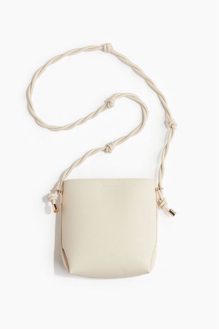 Cream faux leather crossbody bag 

#LTKfindsunder50 #LTKstyletip #LTKitbag