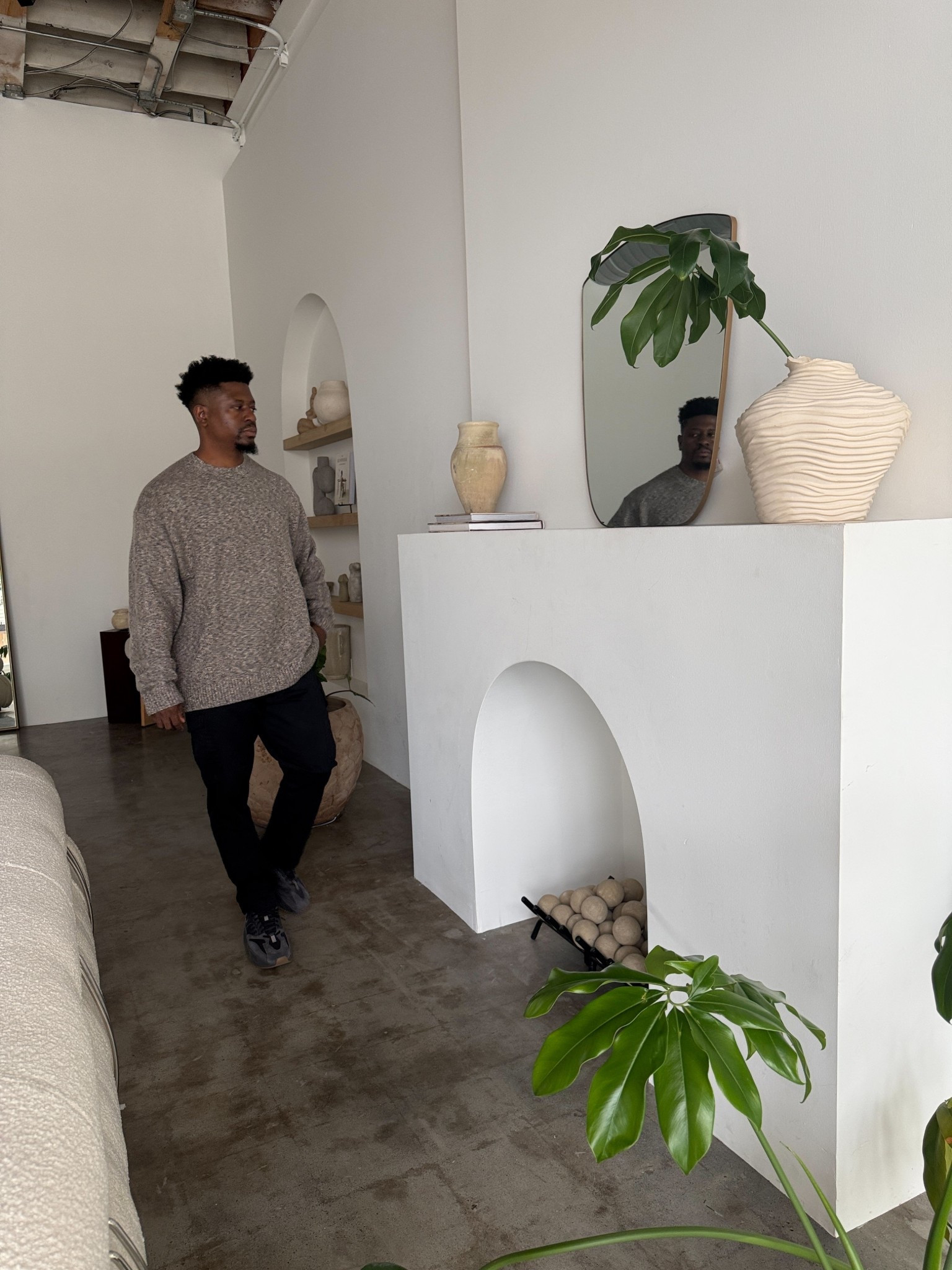 Brown sweatshirt paired with black jeans and Yeezy boost 

#LTKSaleAlert #LTKStyleTip #LTKMens