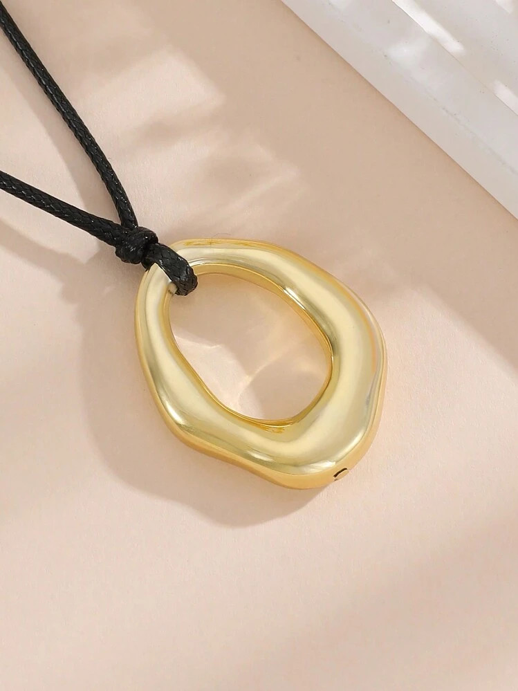 1pc Metallic Hollow Out Asymmetrical Geometric Multiple Element Heart Shaped Pendant Collar Neckl... | SHEIN