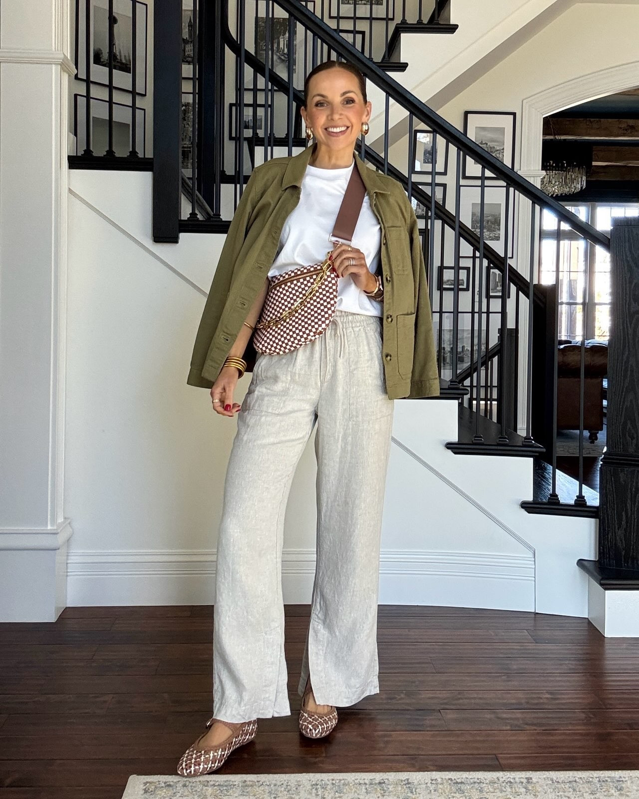 Monday GRWM
@onequince  jacket (small) 
@oldnavy tee (small) 
@athleta pants (xs reg) 
@amazon bag
@Target shoes
@Anthropologie earrings 

#LTKootd #LTKgrwm #LTKmomlife
