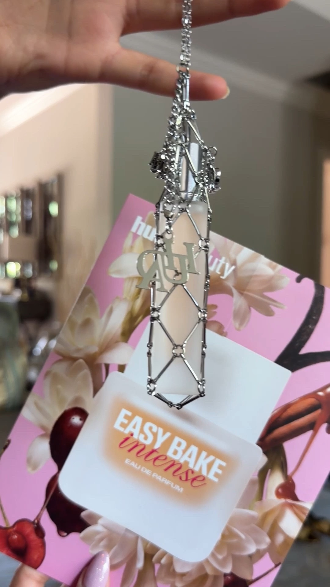 This travel perfume carrier is the cutest!!