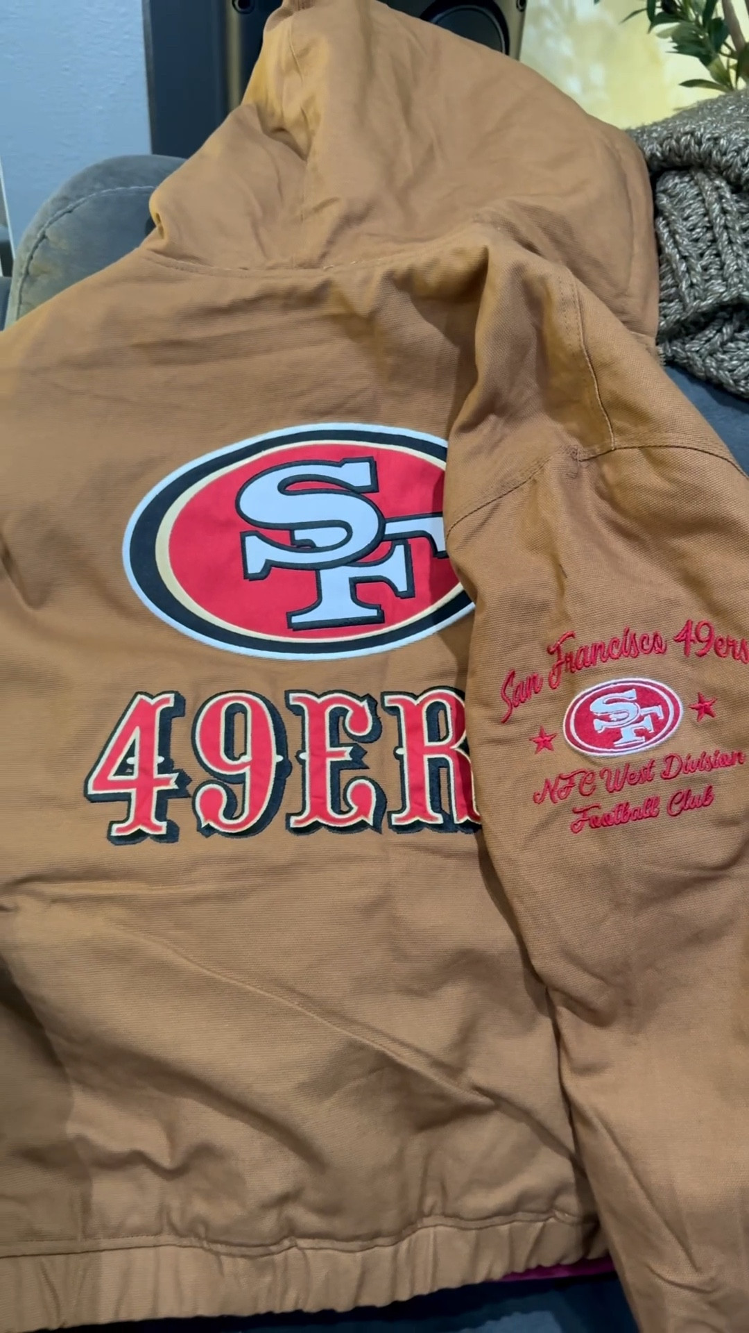 Aah @aeropostale  you need to to restock these jackets like Noowwww !! hands down best jacket out light weight warm and so flipping stylish … I am gonna link this  jacket so you all can stalk the re stock it fingers crossed 

#LTKdayinmylife #LTKvlog #LTKstorytime