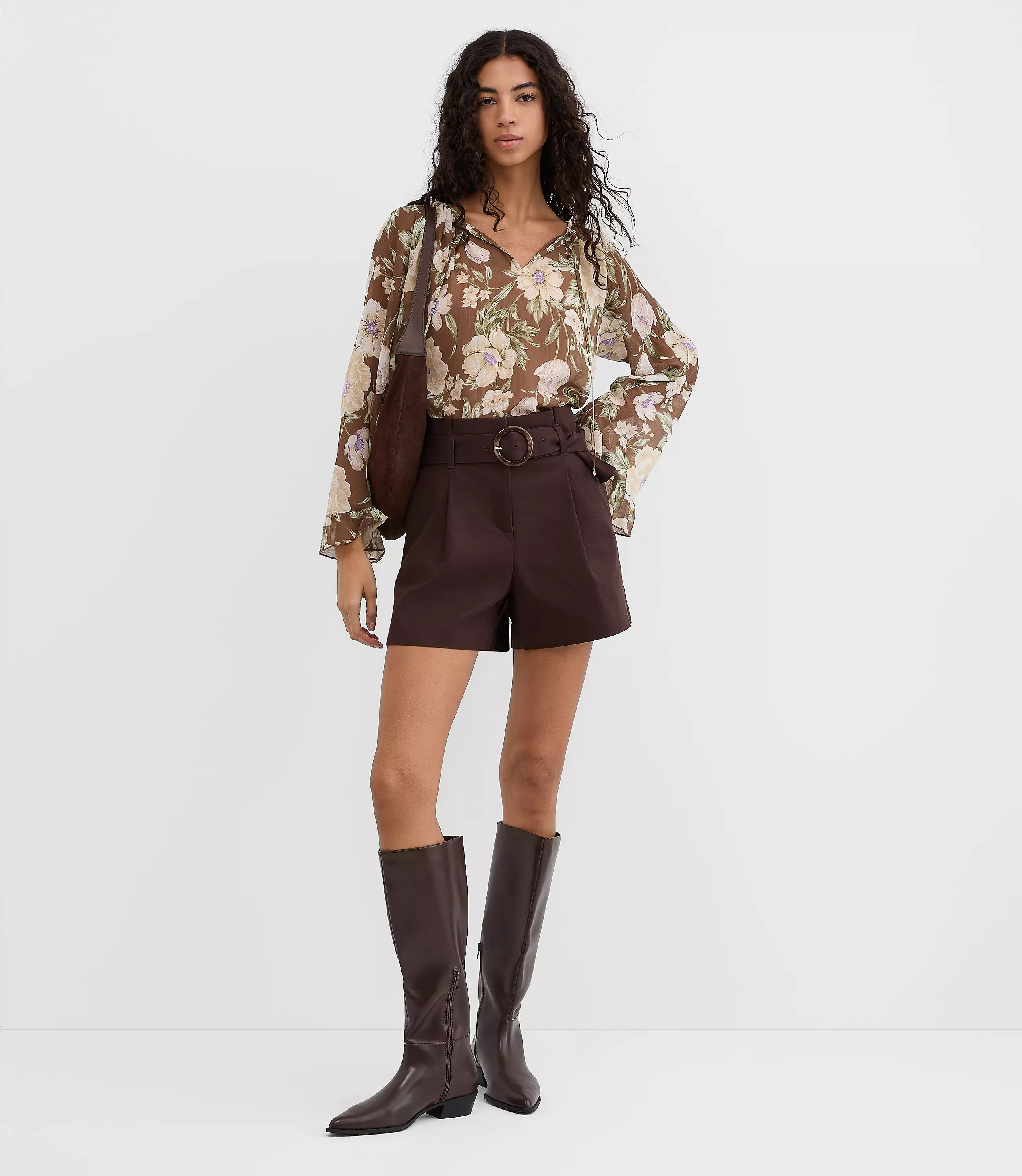 Round Buckle Belted Shorts | LOFT