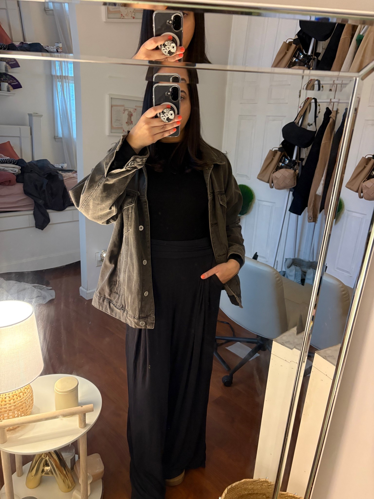 Comfy outfit for a cozy night in! 


#LTKootd #LTKMidsize