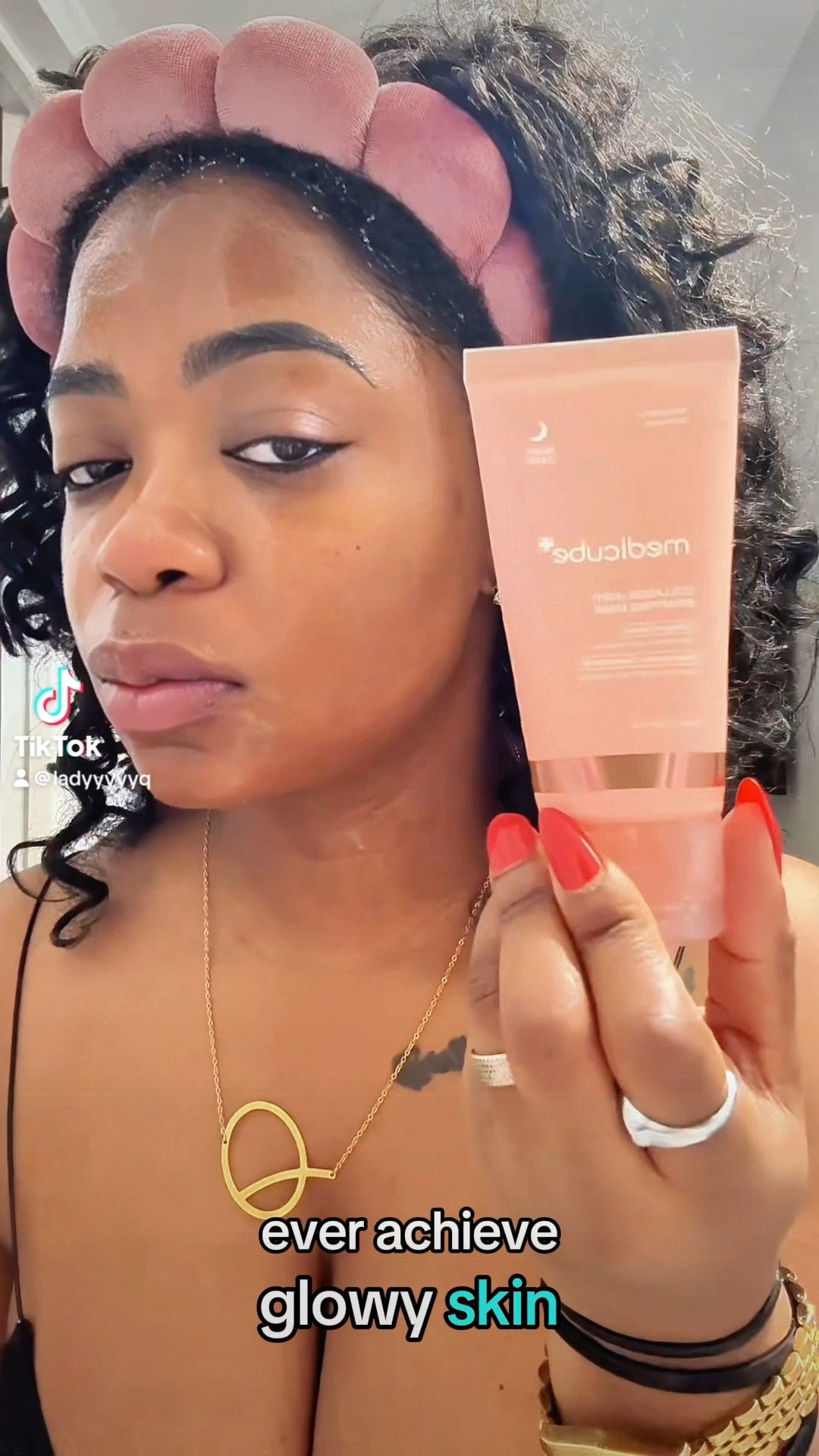 The overnight secret to glowy skin and large pore reduction 

#LTKWatchNow #LTKBeauty #LTKMostLoved