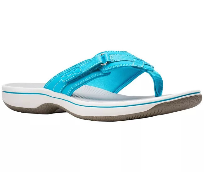 Womens Cloudsteppers Breeze Sea Flip Flops | Bealls