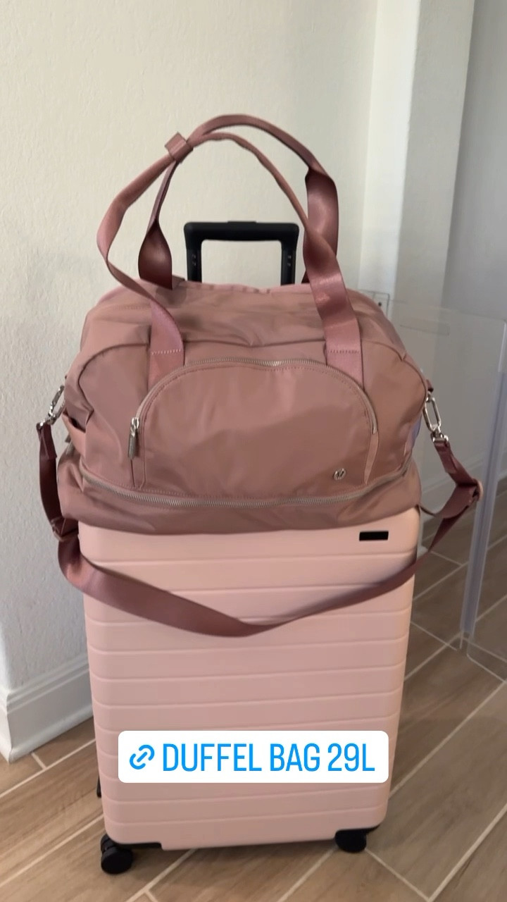 The best duffle bag eveeeeer 

#LTKtravel #LTKFitness