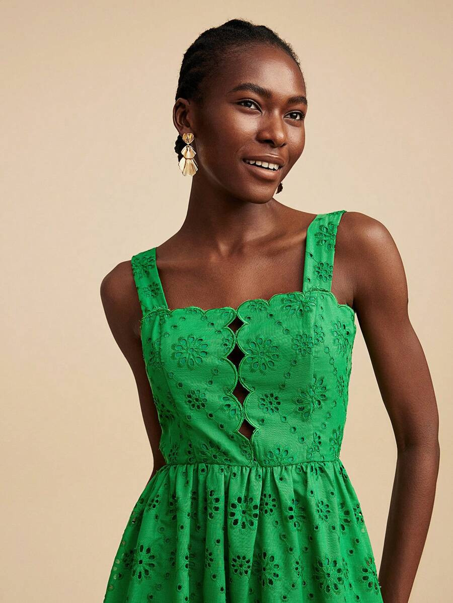 Travachic Green Embroidery Decor Simple Casual Dress, Suitable For Summer,Summer Outfits For Wome... | SHEIN