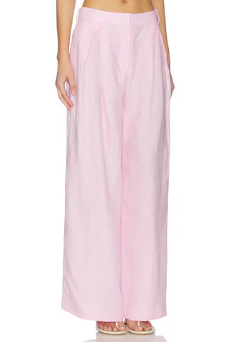 Email Address
            
                
                enter a valid email address | Revolve Clothing (Global)