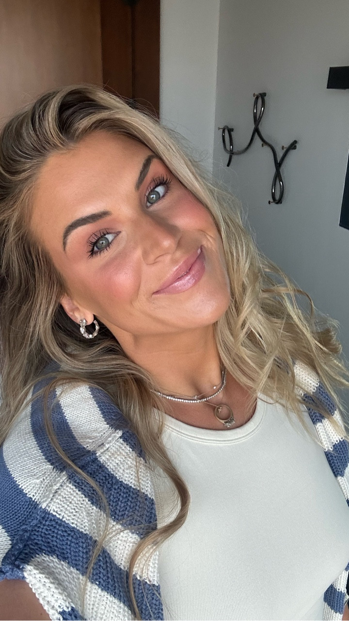 Loving my new everyday make up✨

#LTKSaleAlert #LTKFindsUnder50 #LTKBeauty