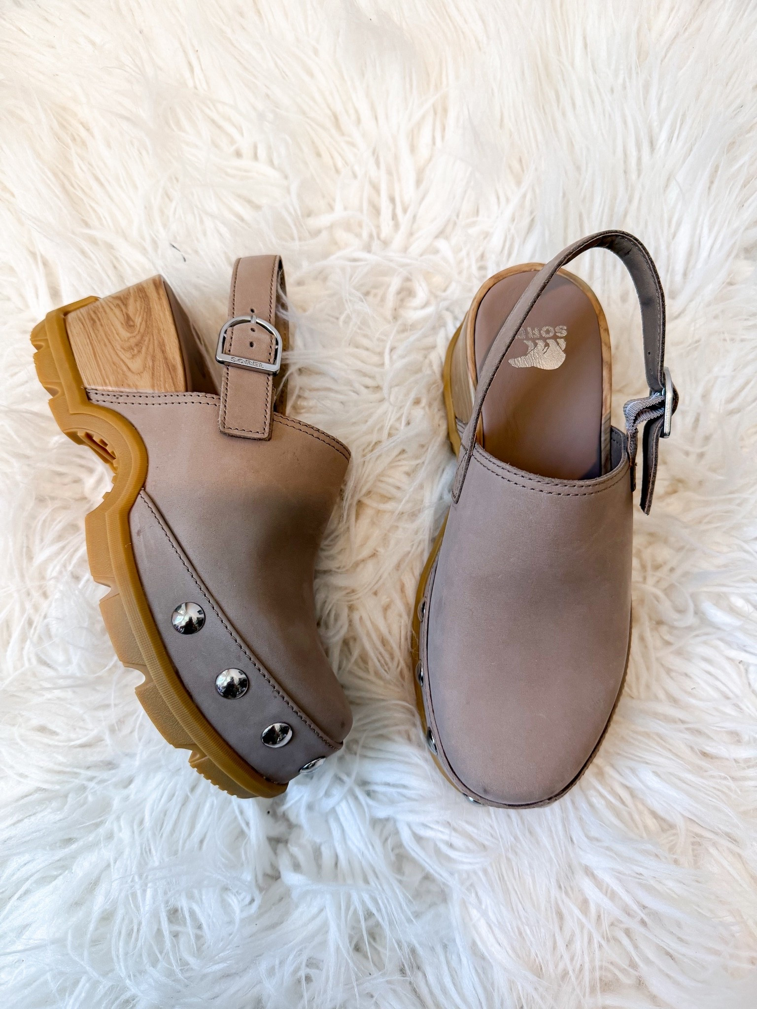 Sorel clogs
Sized up half

#LTKSaleAlert