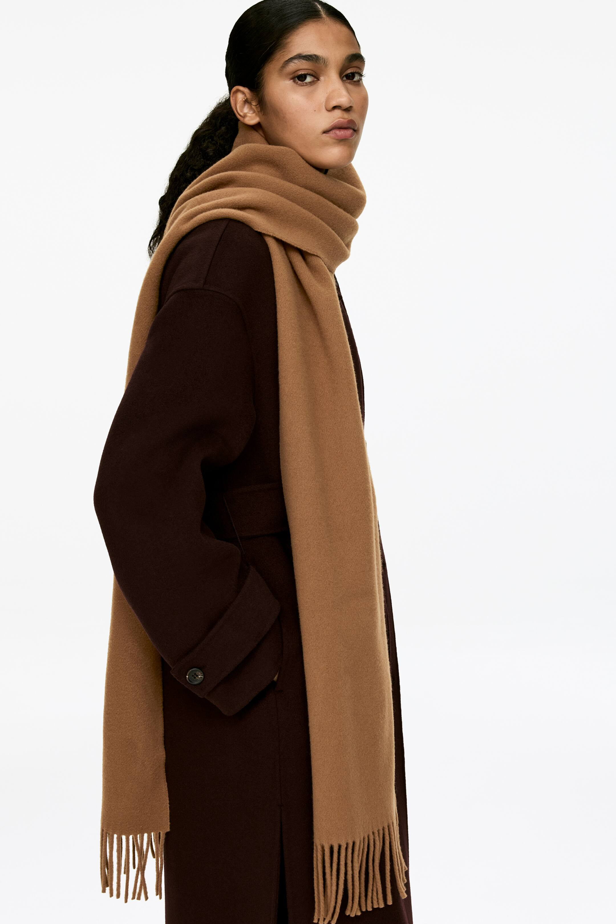 Wool Scarf | H&M (UK, MY, IN, SG, PH, TW, HK)