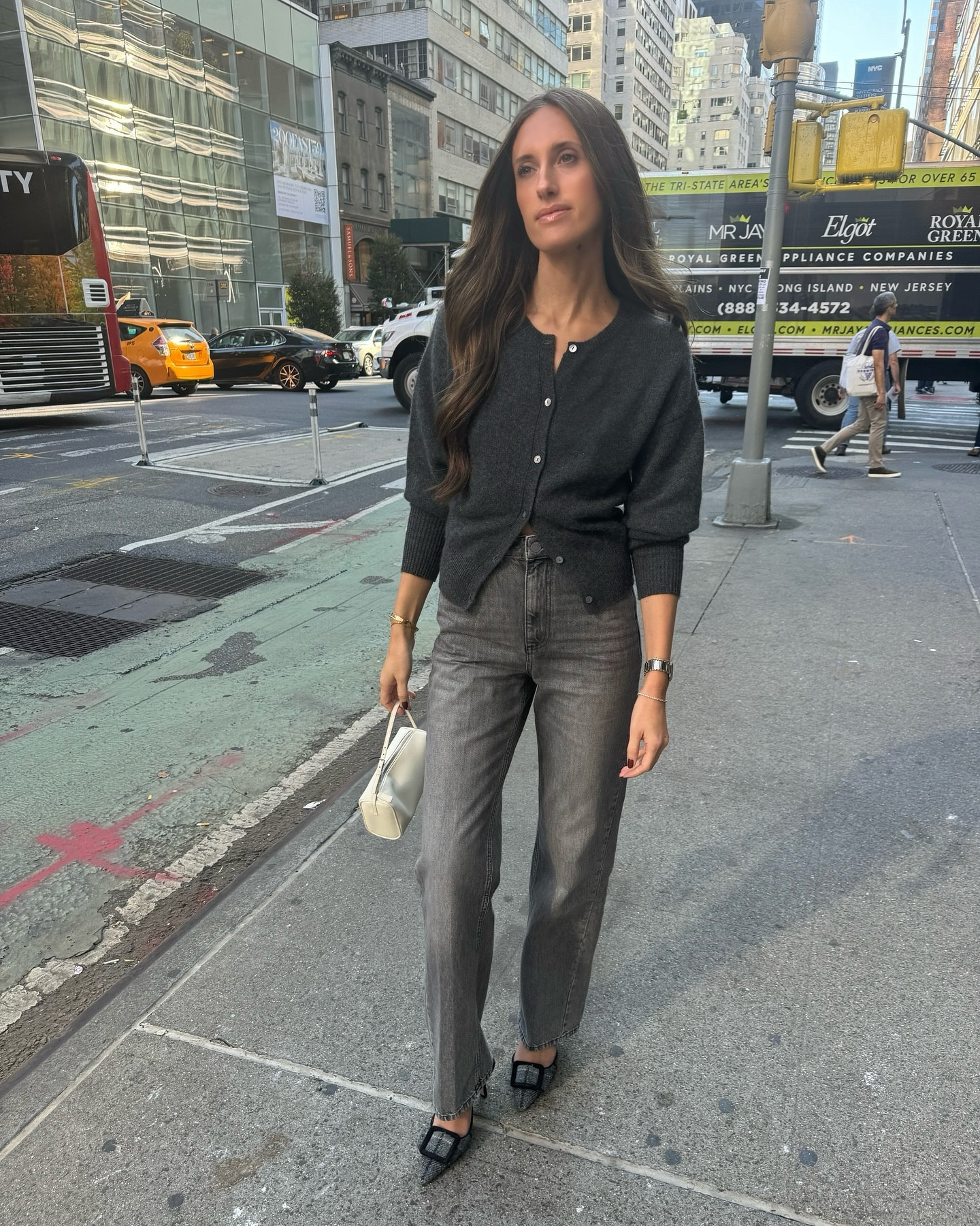 Grey on grey on grey

#LTKU #LTKSeasonal #LTKStyleTip