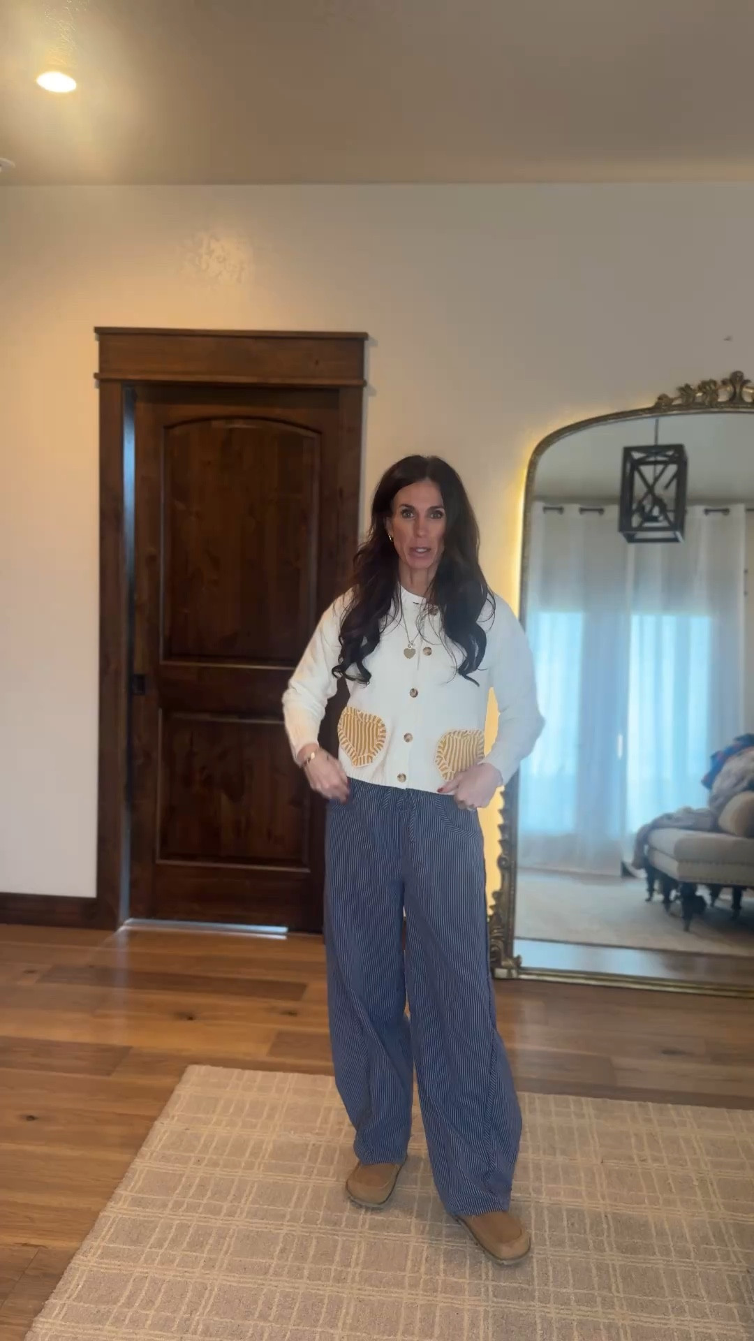 Loving these free people barrel pants tts
Shoes Amazon
Cardigan Holley Girl