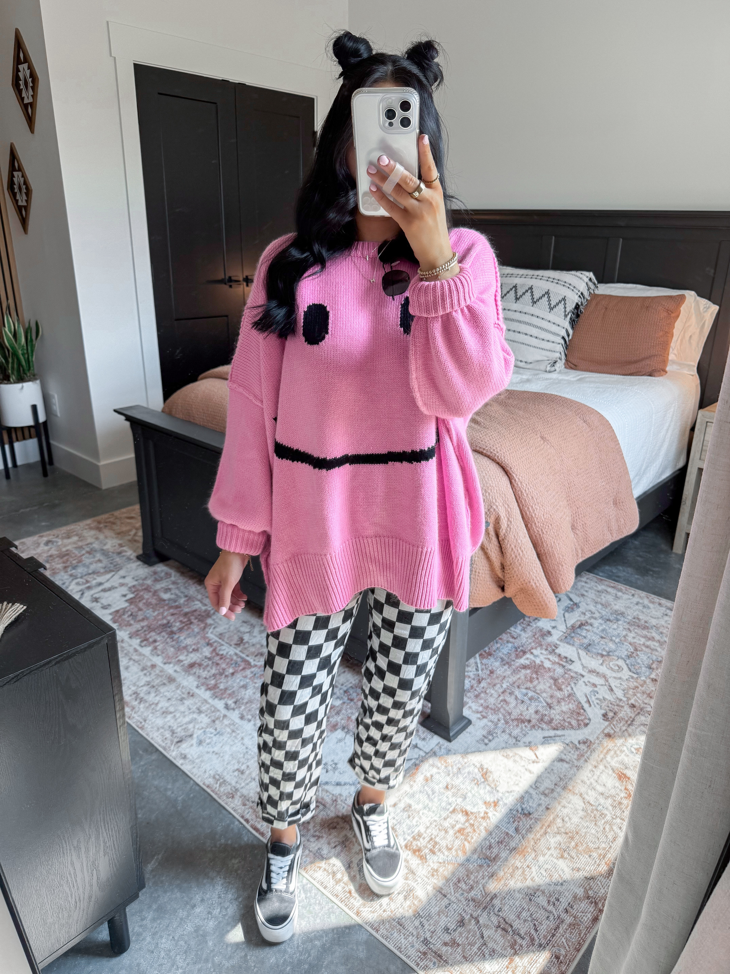 Dopamine Dressing 🖤💕

Sweater - small/medium 
Pants - small
Bralette - medium

Love a colorful sweater paired with a pop of my favorite pattern 👏🏼 I recently got this oversized smiley face sweater from Nordstrom (my first Dressed in LALA purchased & I'm obsessed!) - it's so oversized and comfy! I paired it with these black and white checkered print pants from amazon & finished the look with my platform vans sneakers & some all black sunglasses! 

 

 

#LTKFindsUnder50 #LTKFindsUnder100 #LTKStyleTip