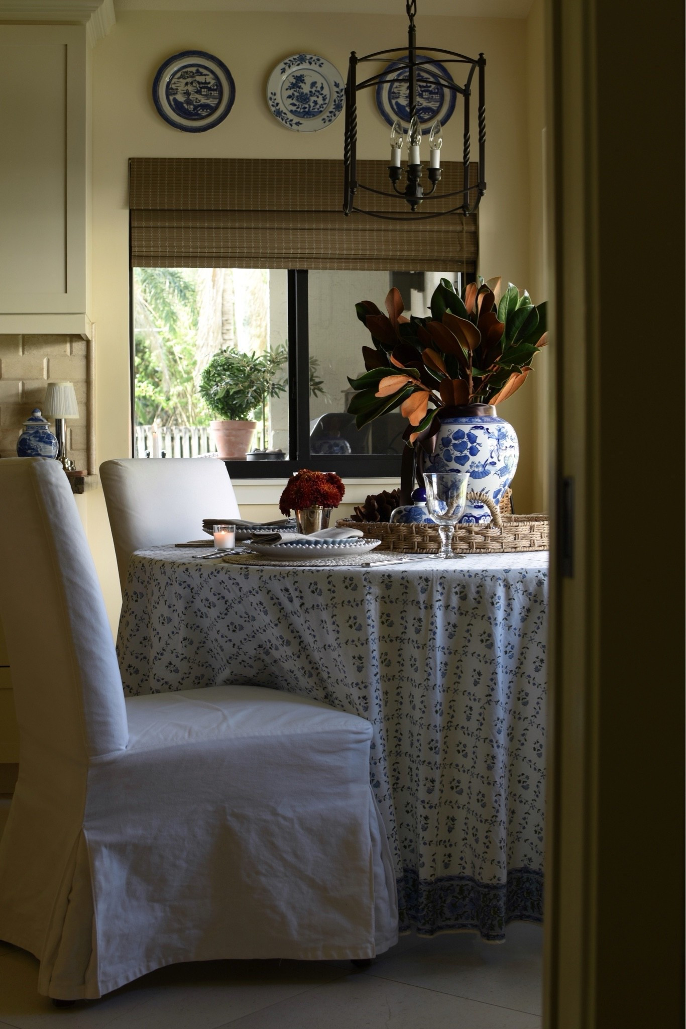 A few classic fall favorites. From the powder blue block print tablecloth and faux magnolia stems to slipcovered parson chairs and a timeless ceiling pendant - tap to shop the pieces that bring this space together.

Classic Home. Timeless Home. LavenderRoseHome

#LTKHome